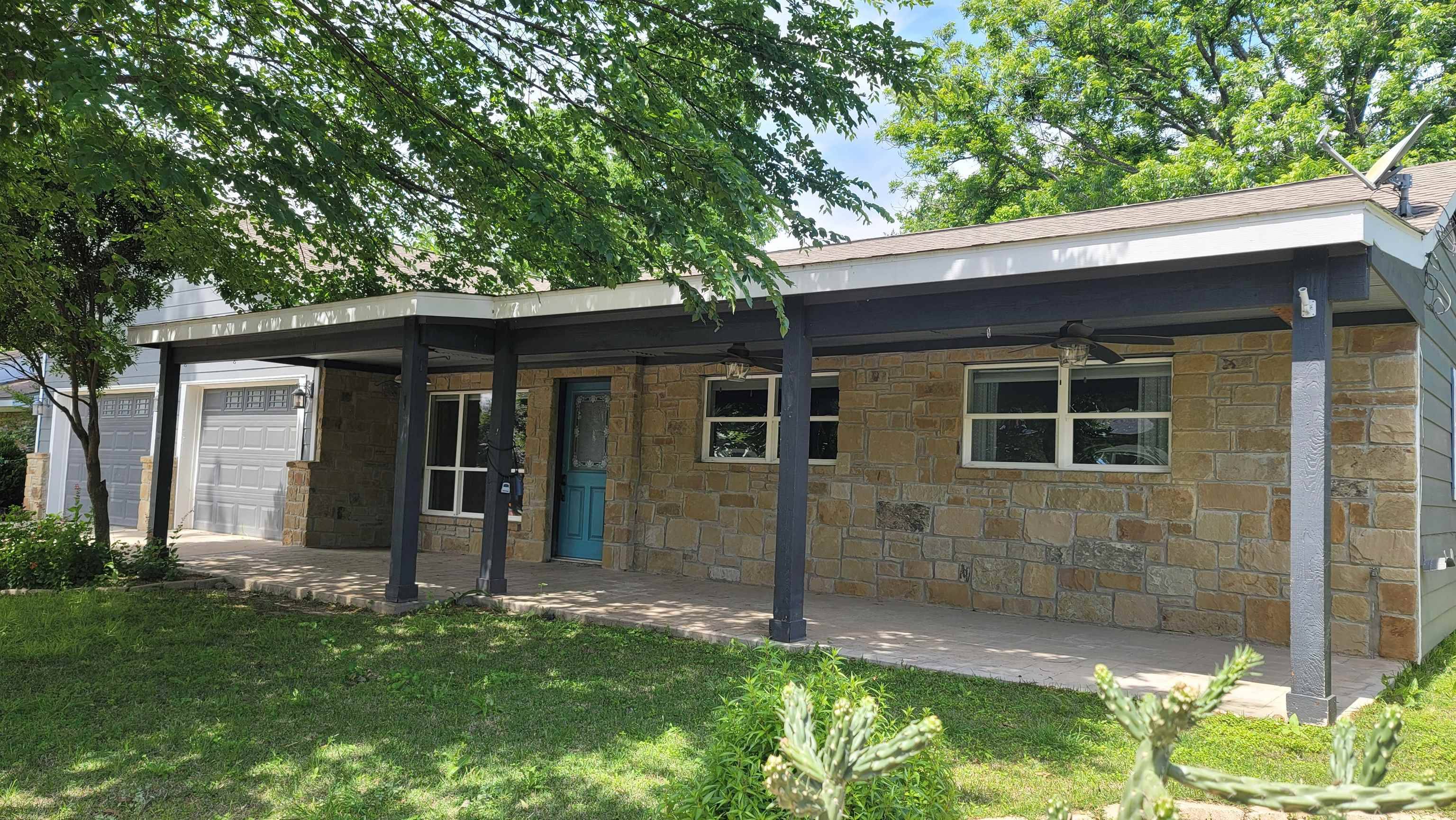 1100 Louise St, Marble Falls, TX 78654