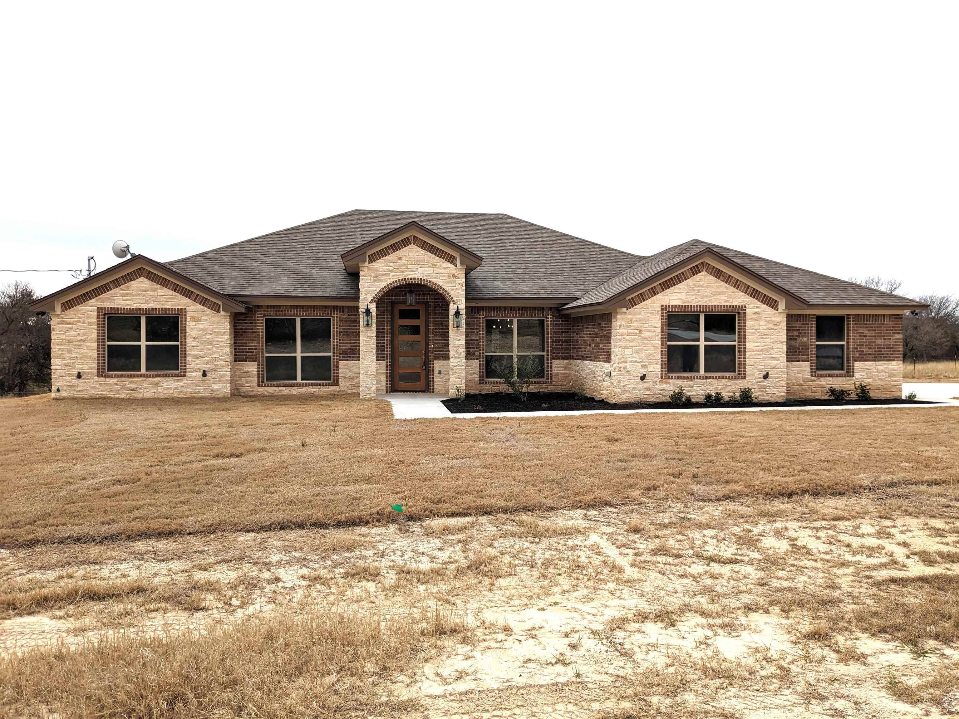 1947 N Us Highway 183, Lampasas, TX 76550