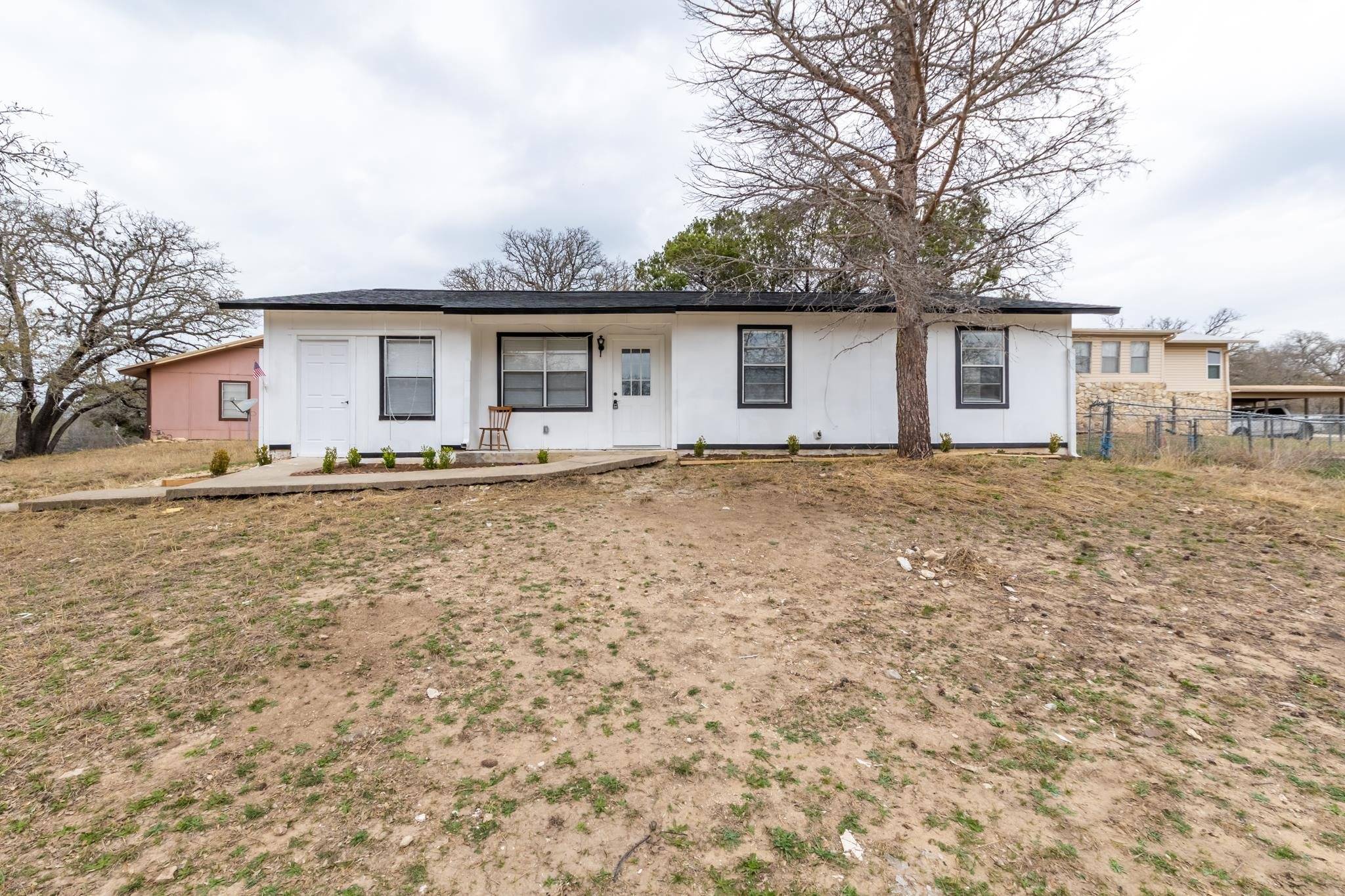 203 Cockrell CIR, Lampasas, TX 76550