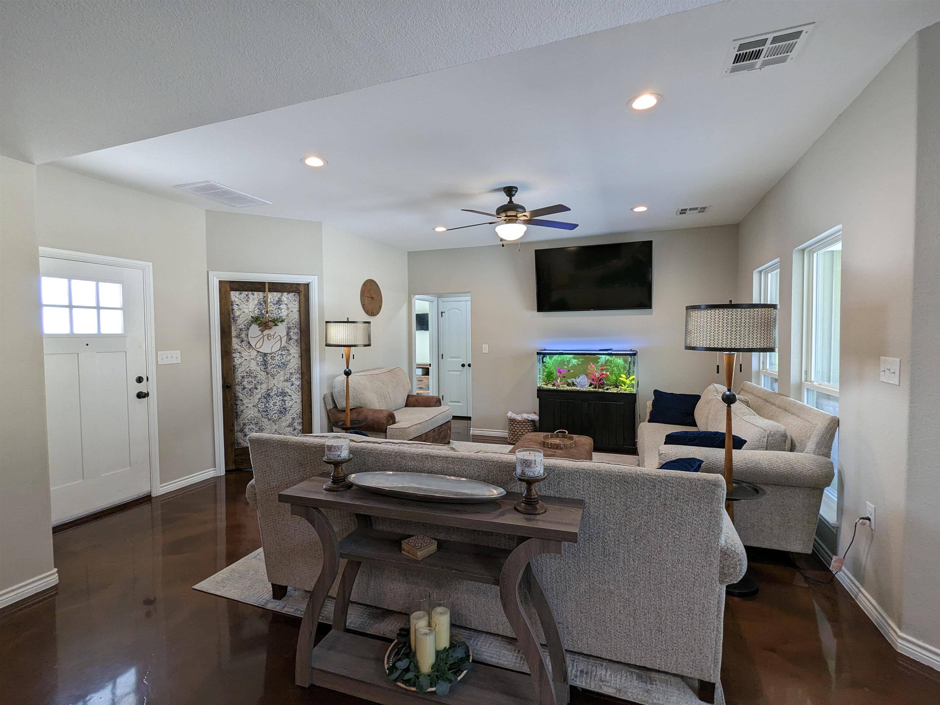 1236 Stone Valley Dr, Lampasas, TX 76550