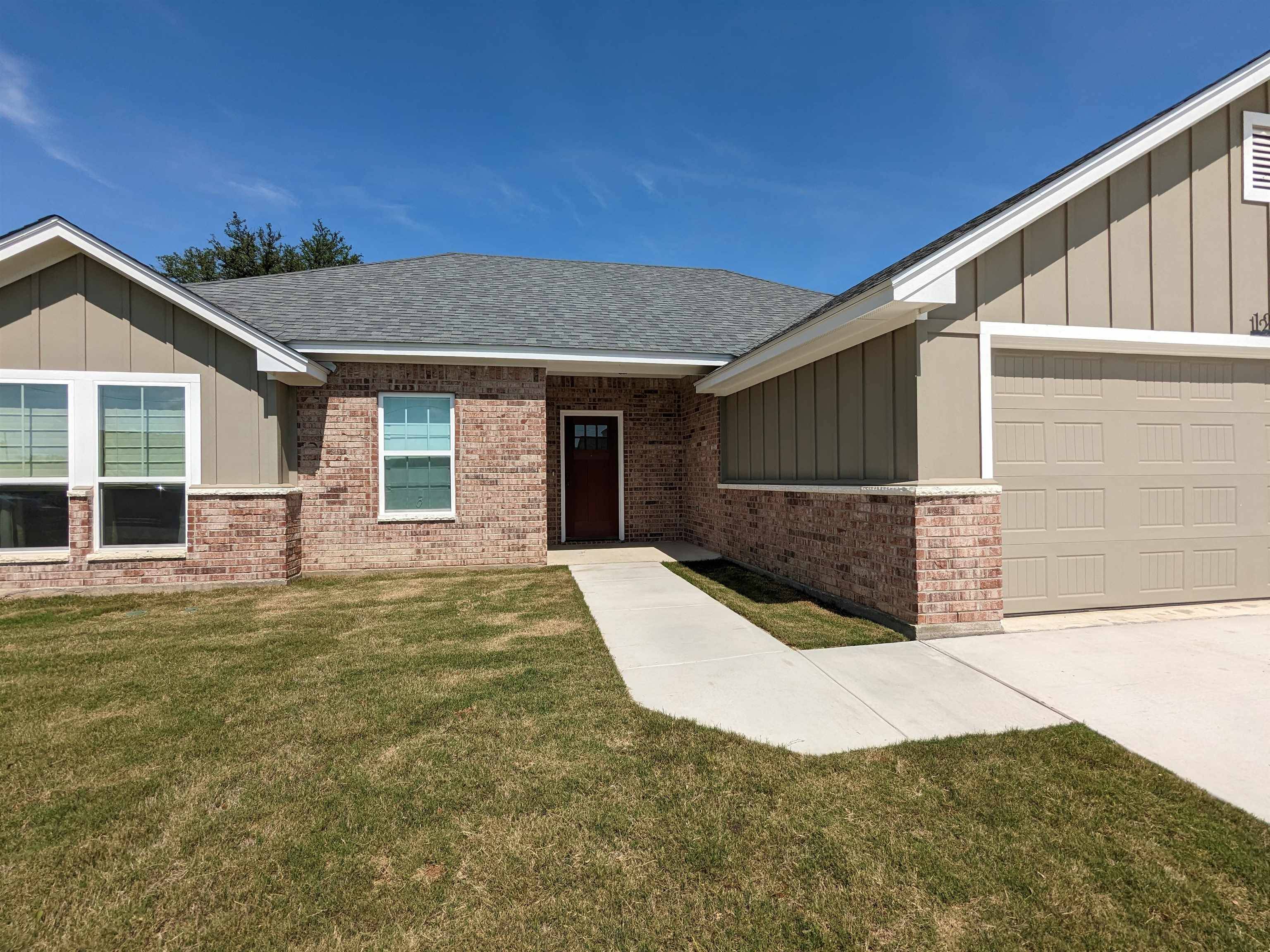 1236 Stone Valley Dr, Lampasas, TX 76550