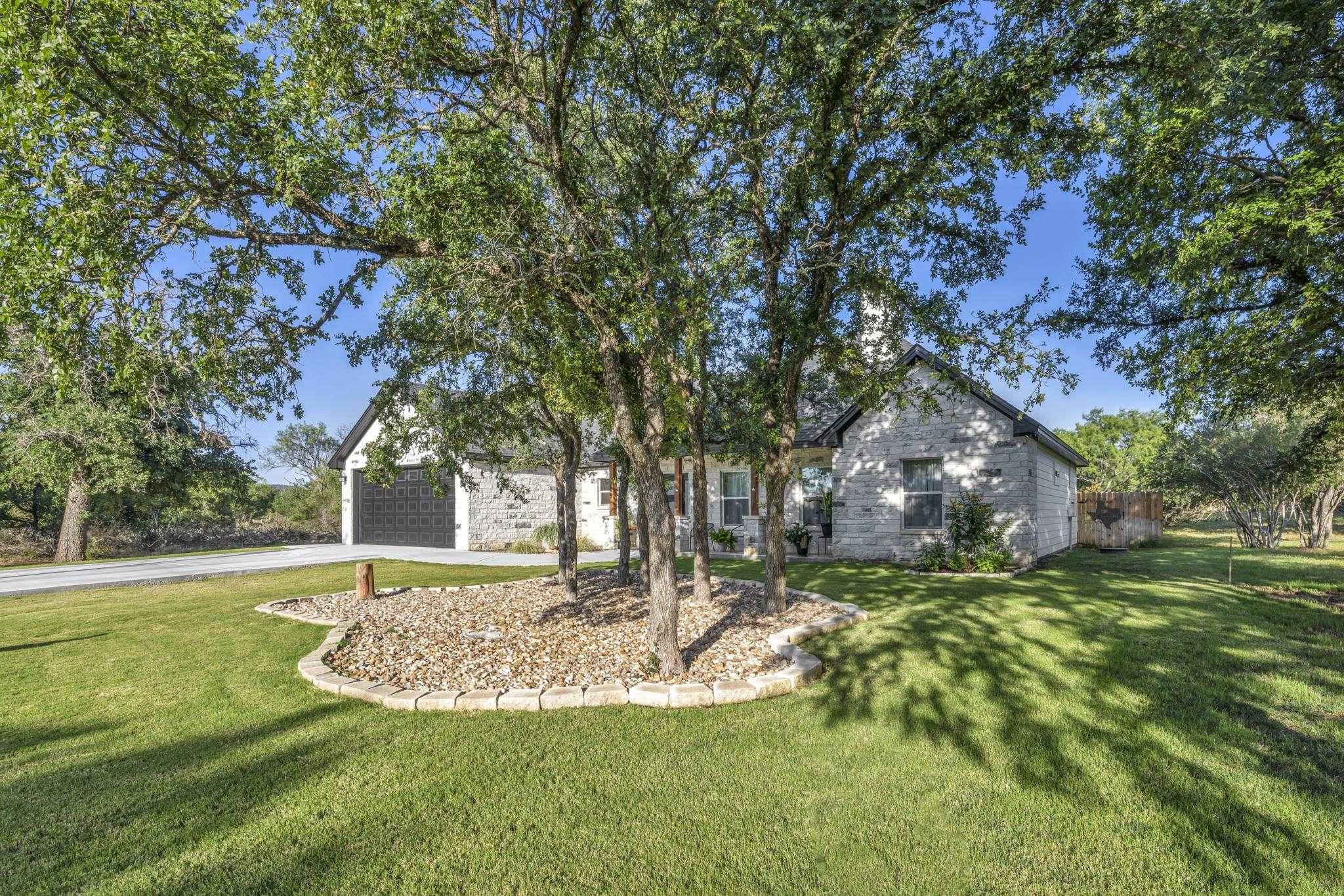309 Pony Creek DR, Kingsland, TX 78639