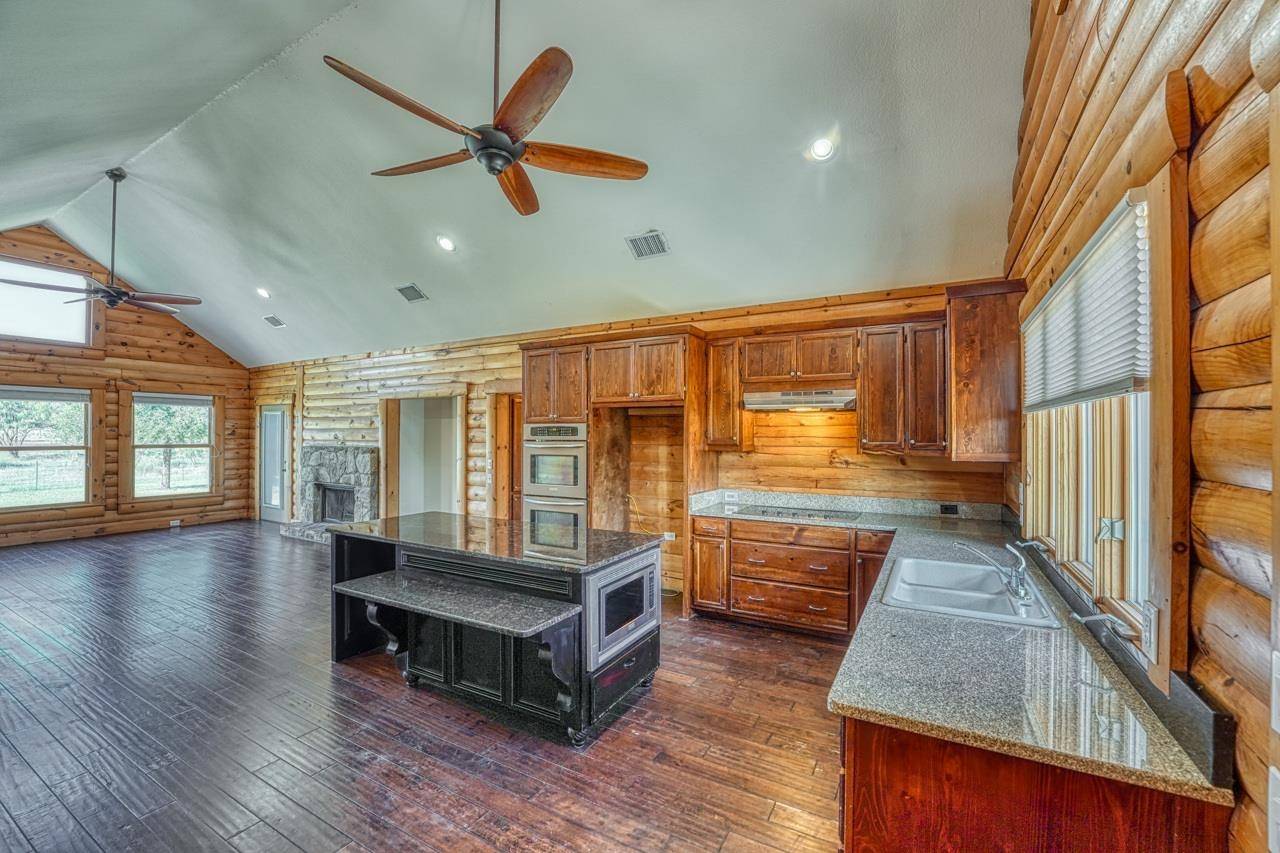 351 Granite, Marble Falls, TX 78654