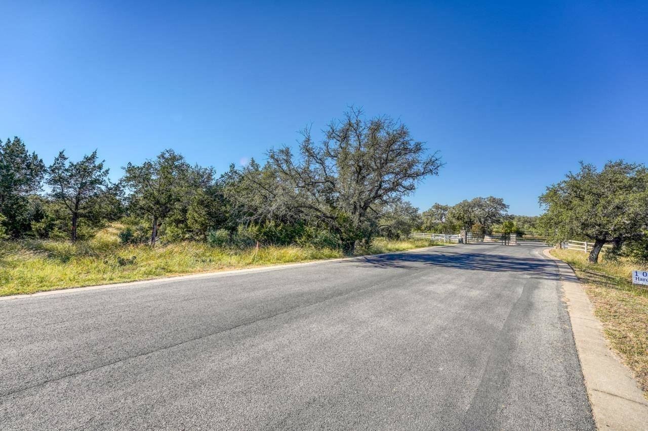 101 Hardie DR, Marble Falls, TX 78654