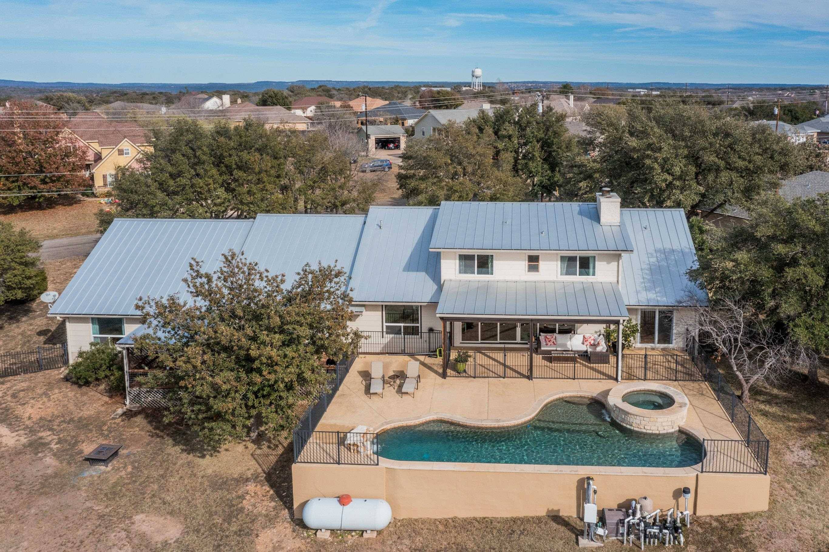 202 Bridget DR, Marble Falls, TX 78654