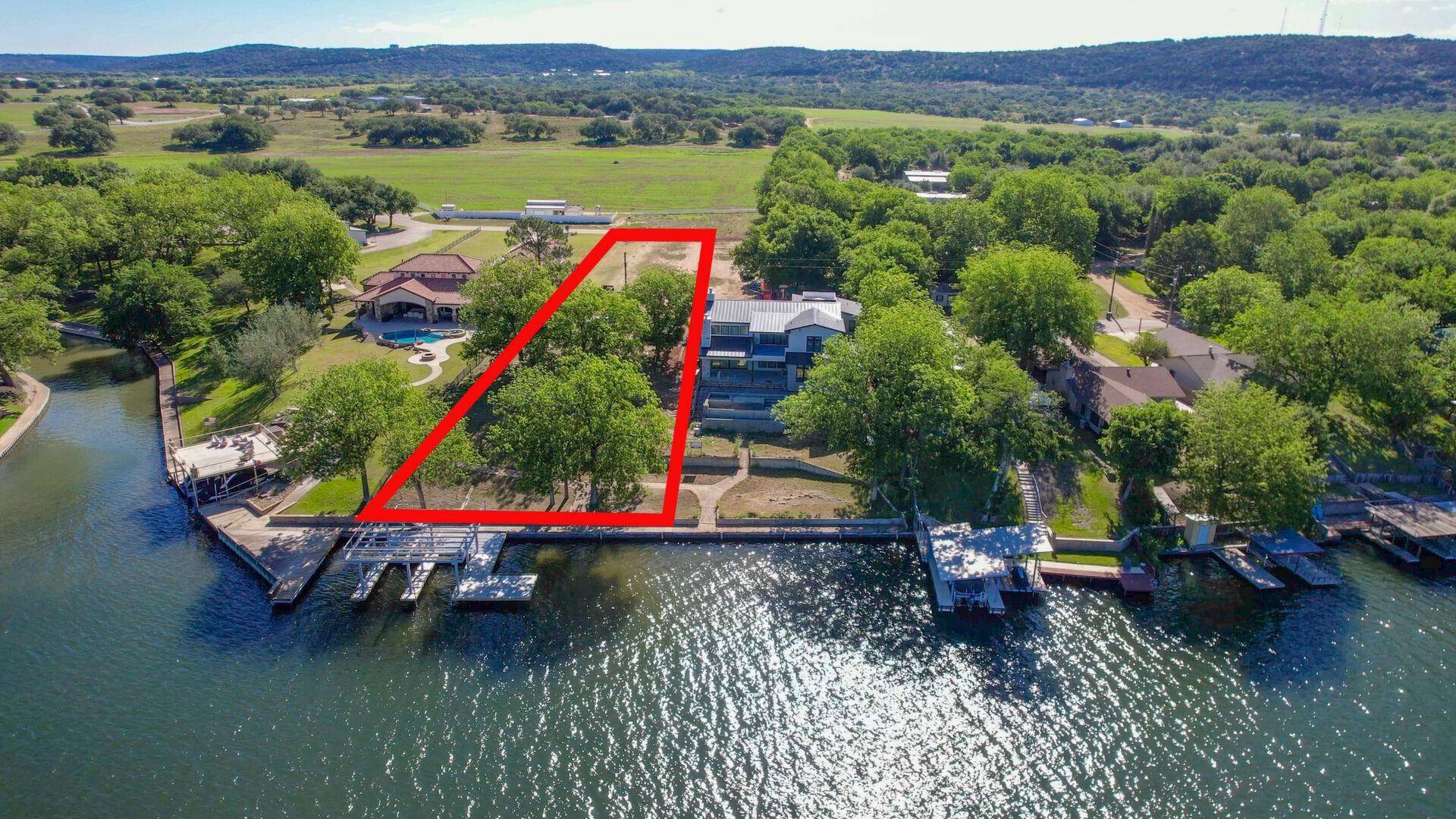 166 Lexi LN, Burnet, TX 78611