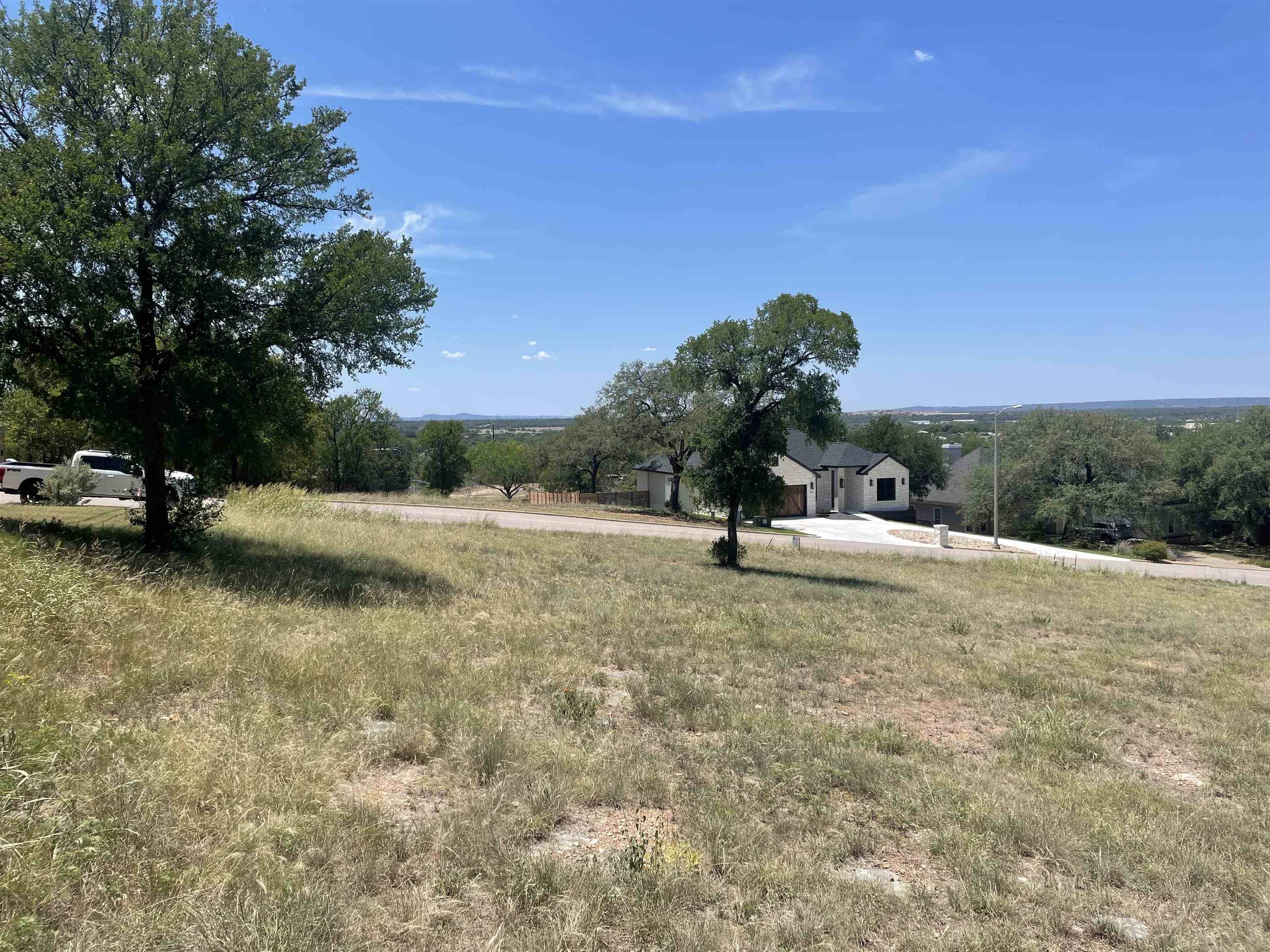 107 Gateway Parkway, Marble Falls, TX 78654