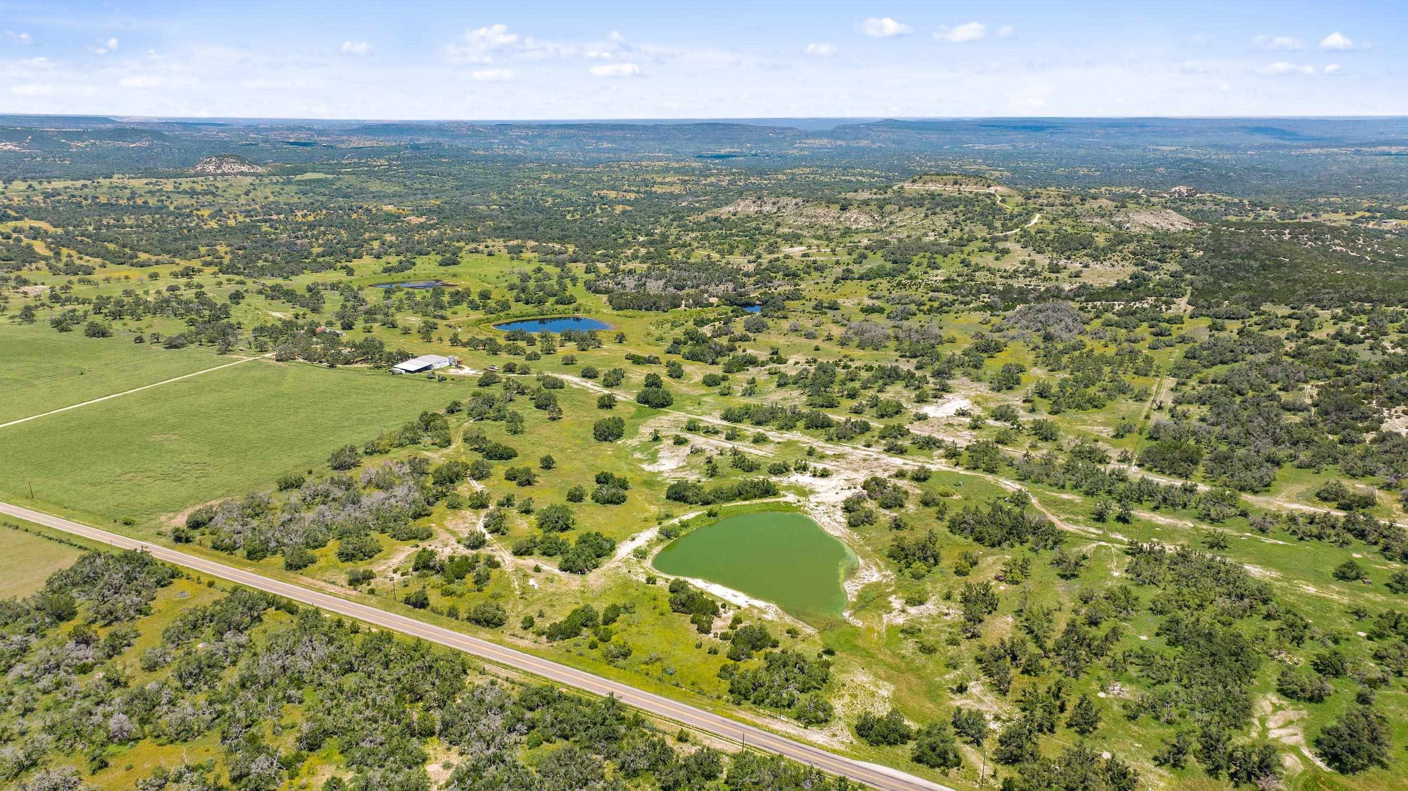 9069 RR 1323, Fredericksburg, TX 78624
