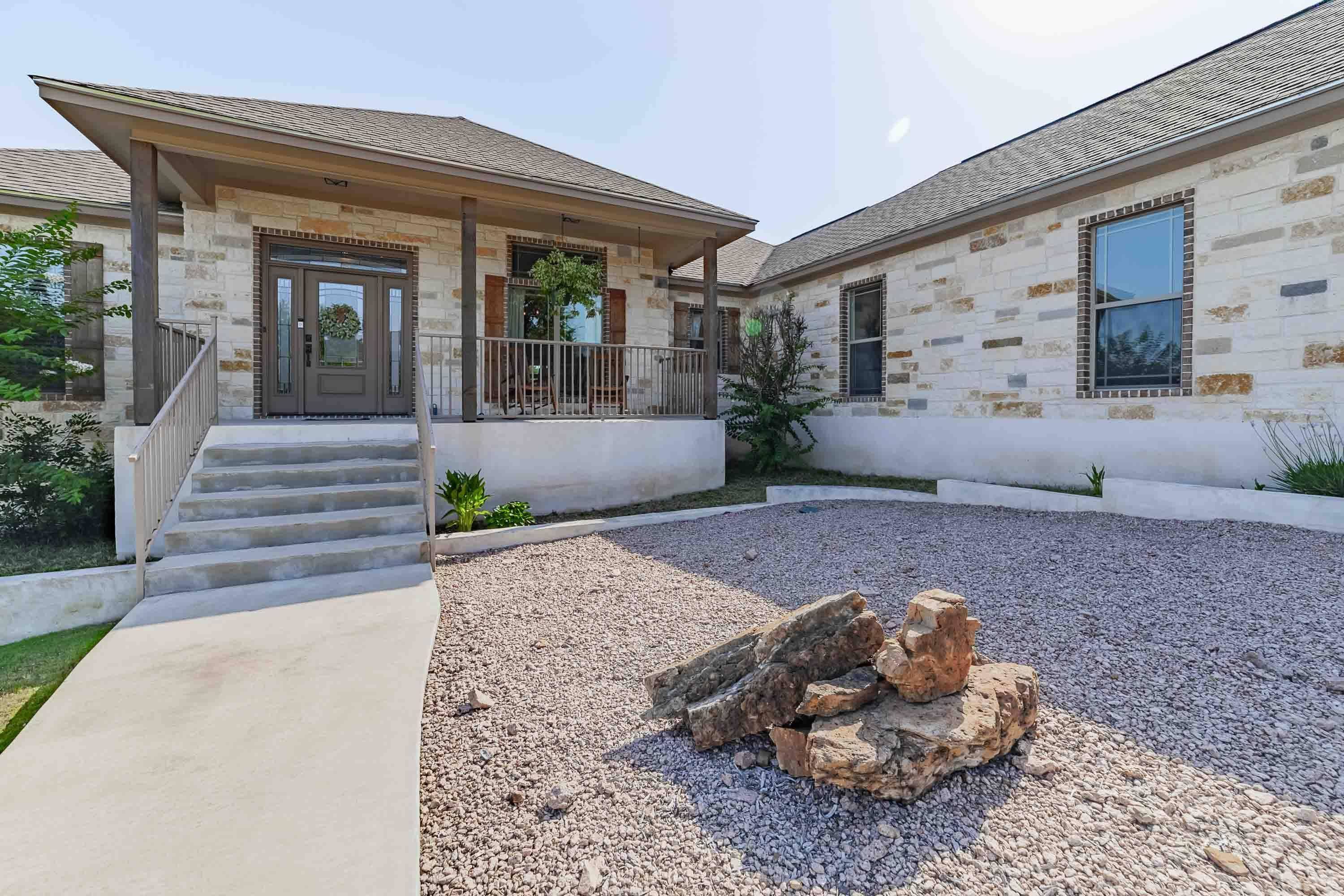 606 Woodland Park DR, Marble Falls, TX 78654