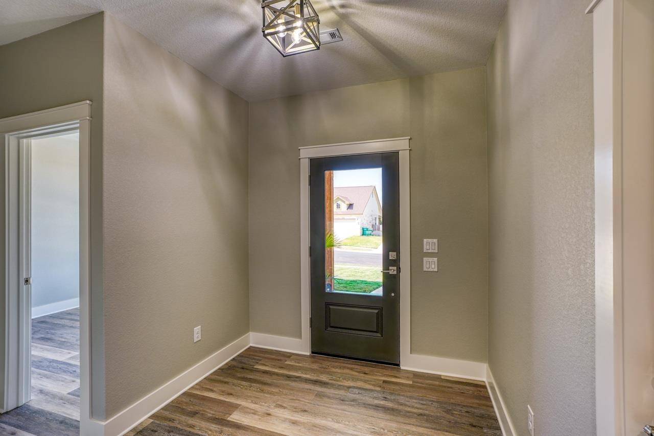 1307 Laurel Cove, Marble Falls, TX 78654