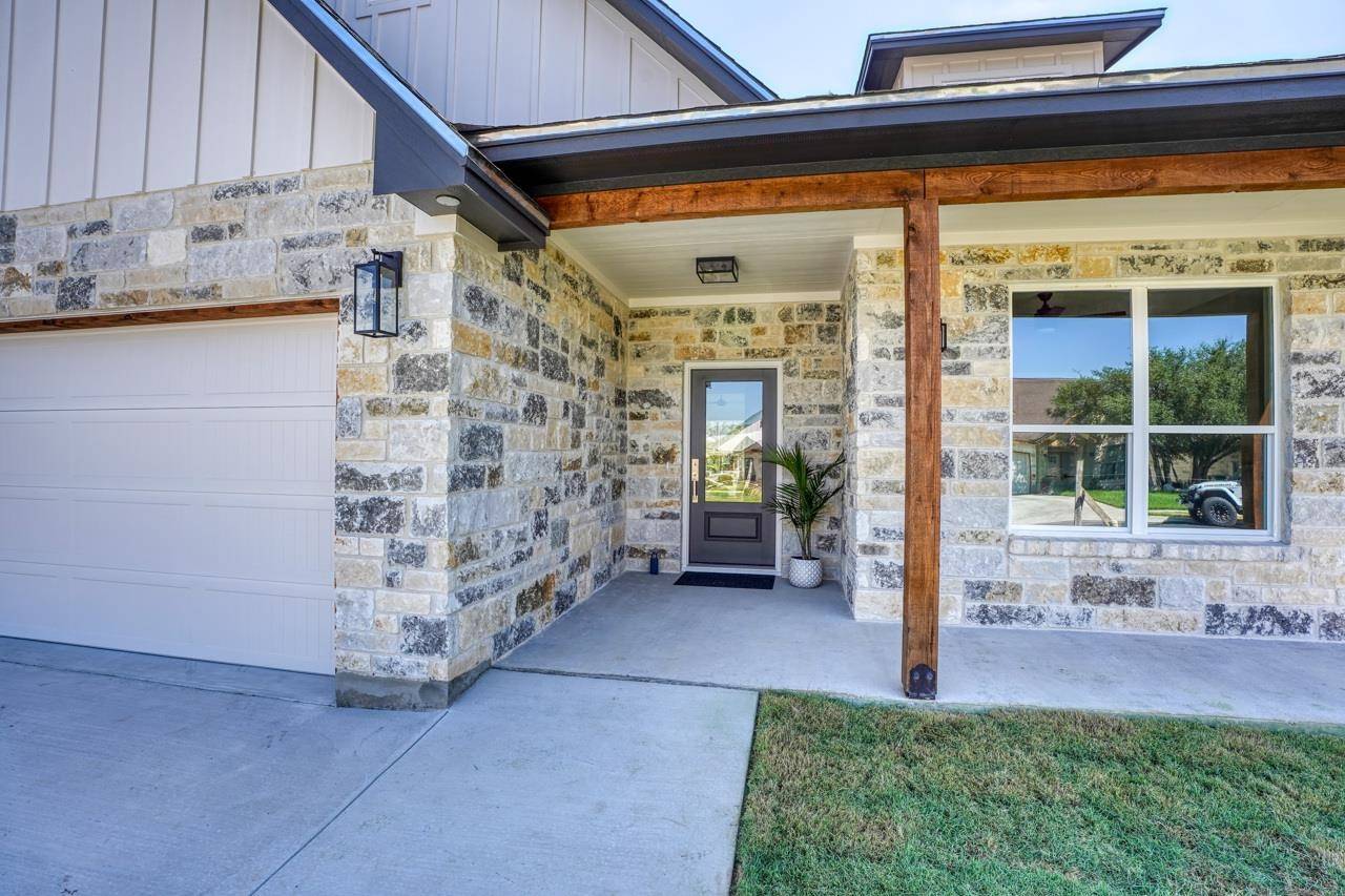 1307 Laurel Cove, Marble Falls, TX 78654