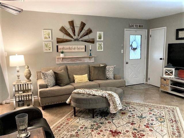 508 Lariat LN, Marble Falls, TX 78654