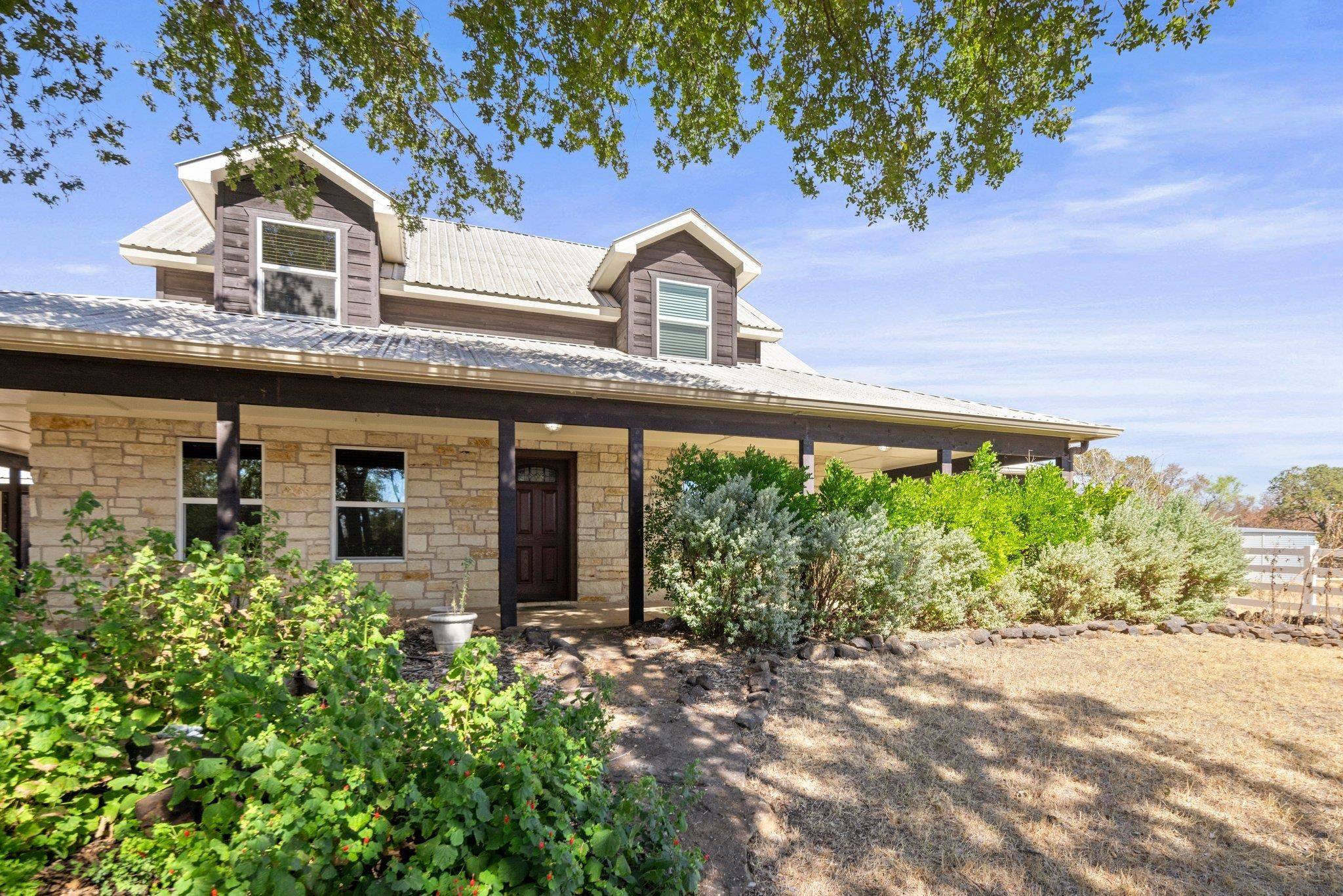 1762 Timber Ridge Road, Marble Falls, TX 78654