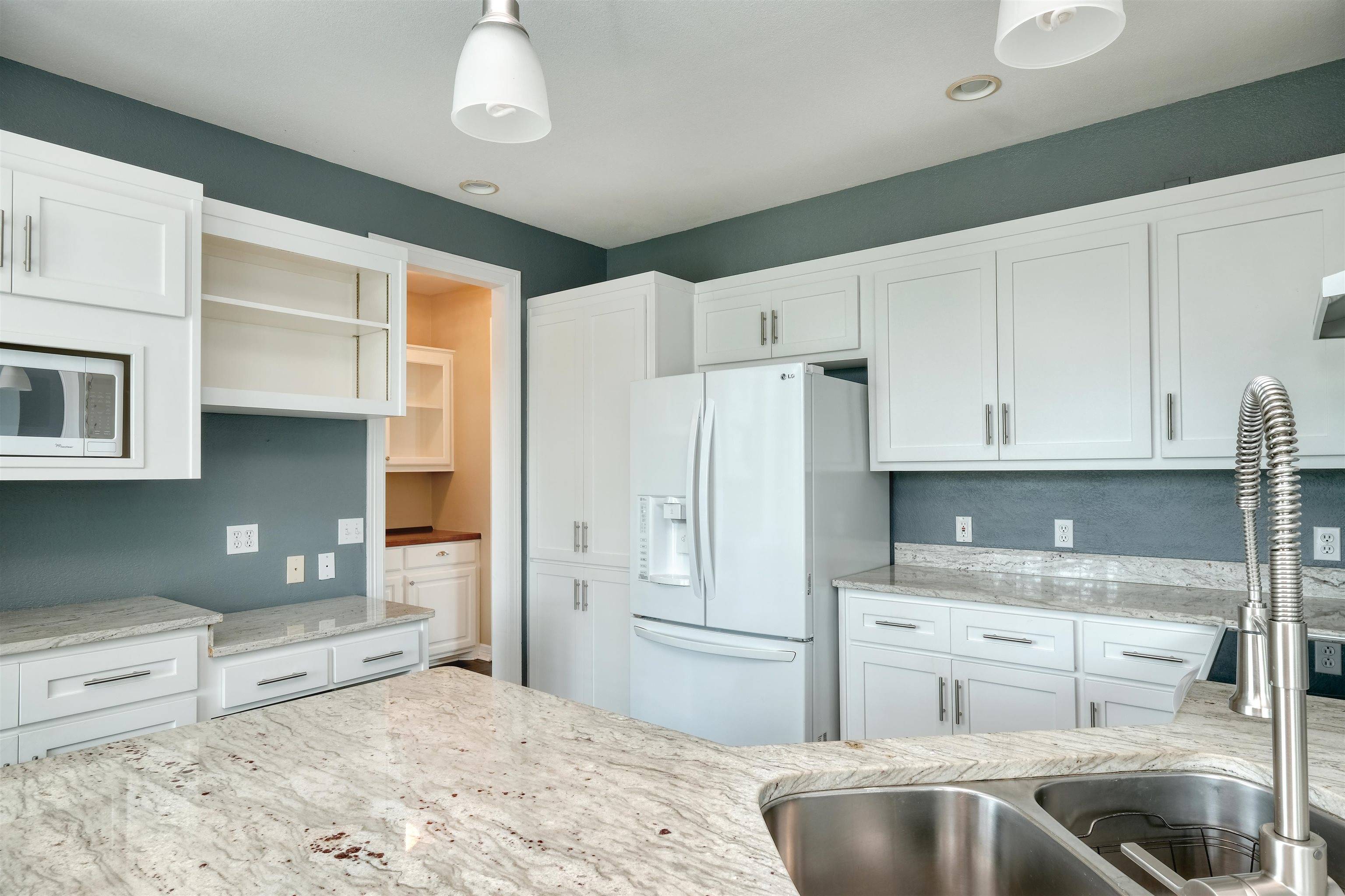 1107 Jennings Branch Rd RD, Georgetown, TX 78633