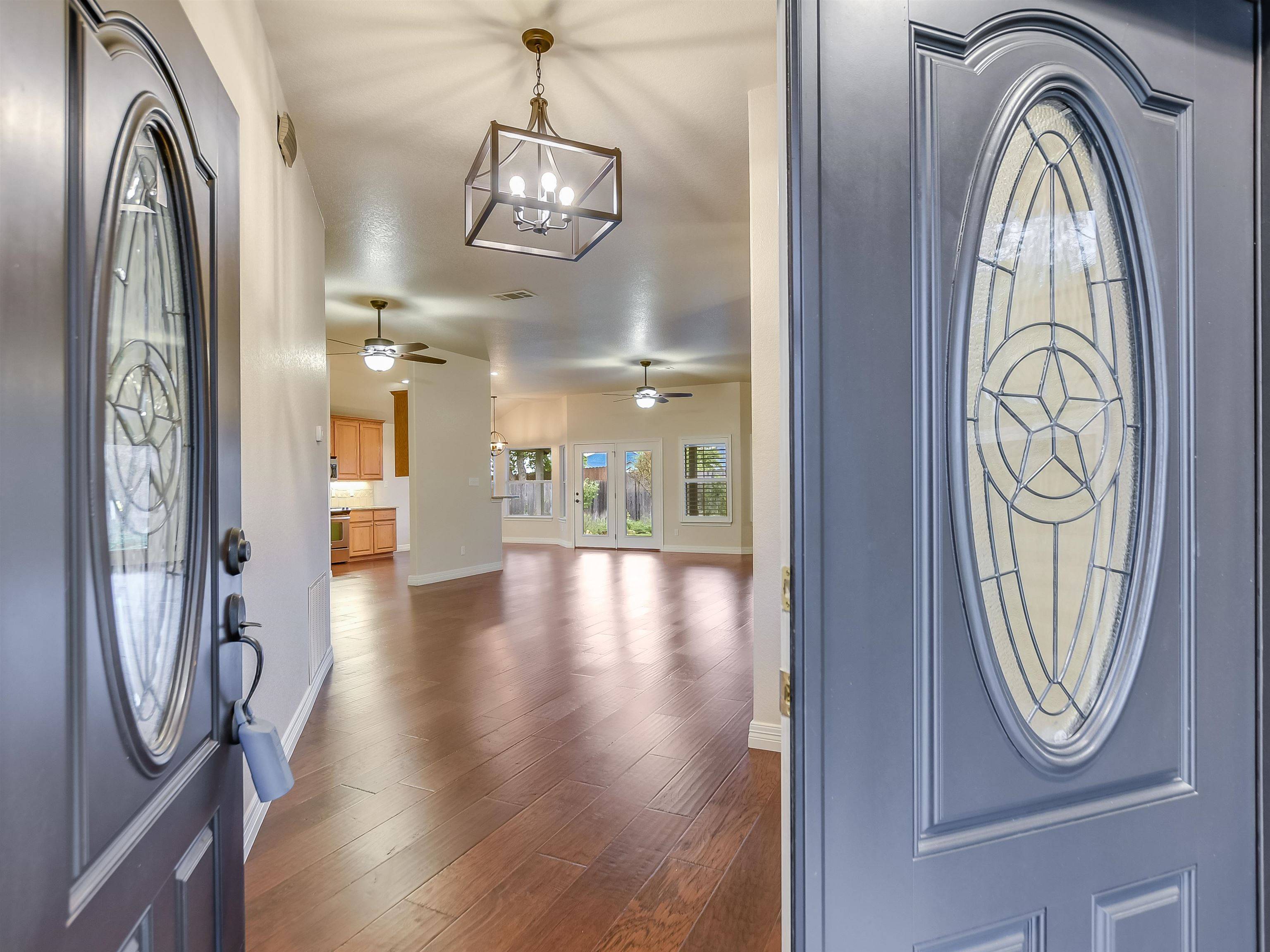 706 Woodland Park DR, Marble Falls, TX 78654