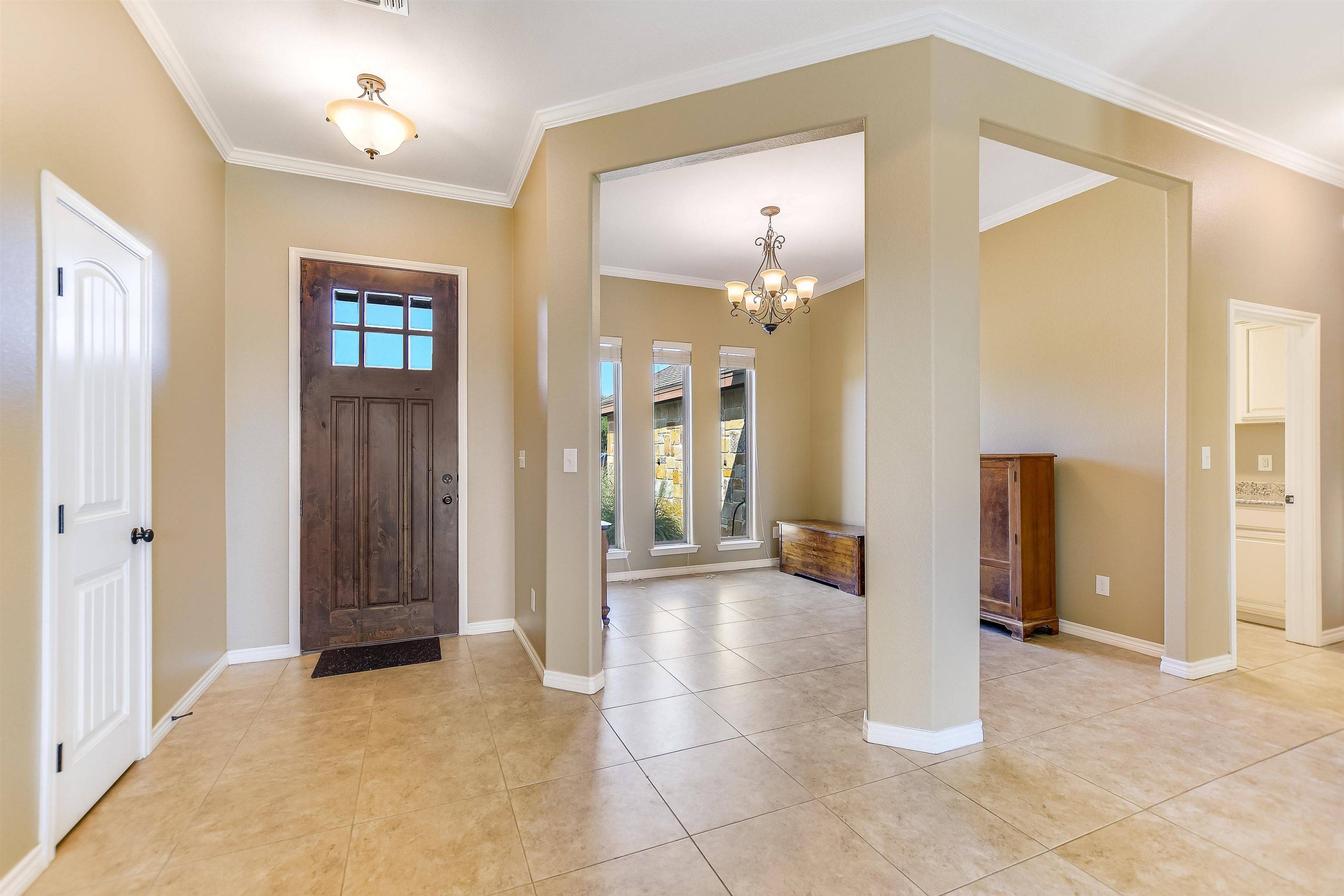 207 Stonehenge, Marble Falls, TX 78654