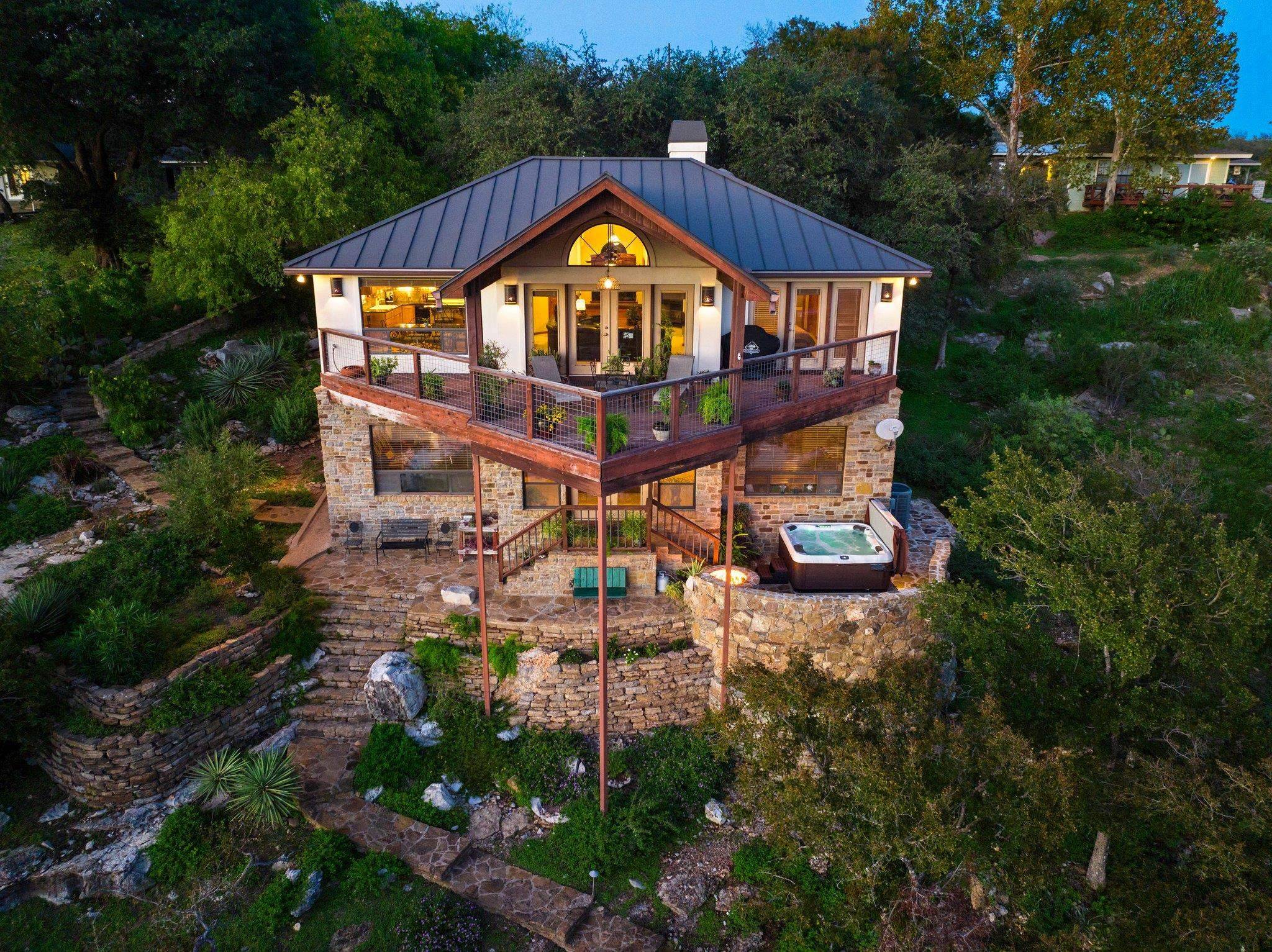 92A E Sixth ST, Marble Falls, TX 78654