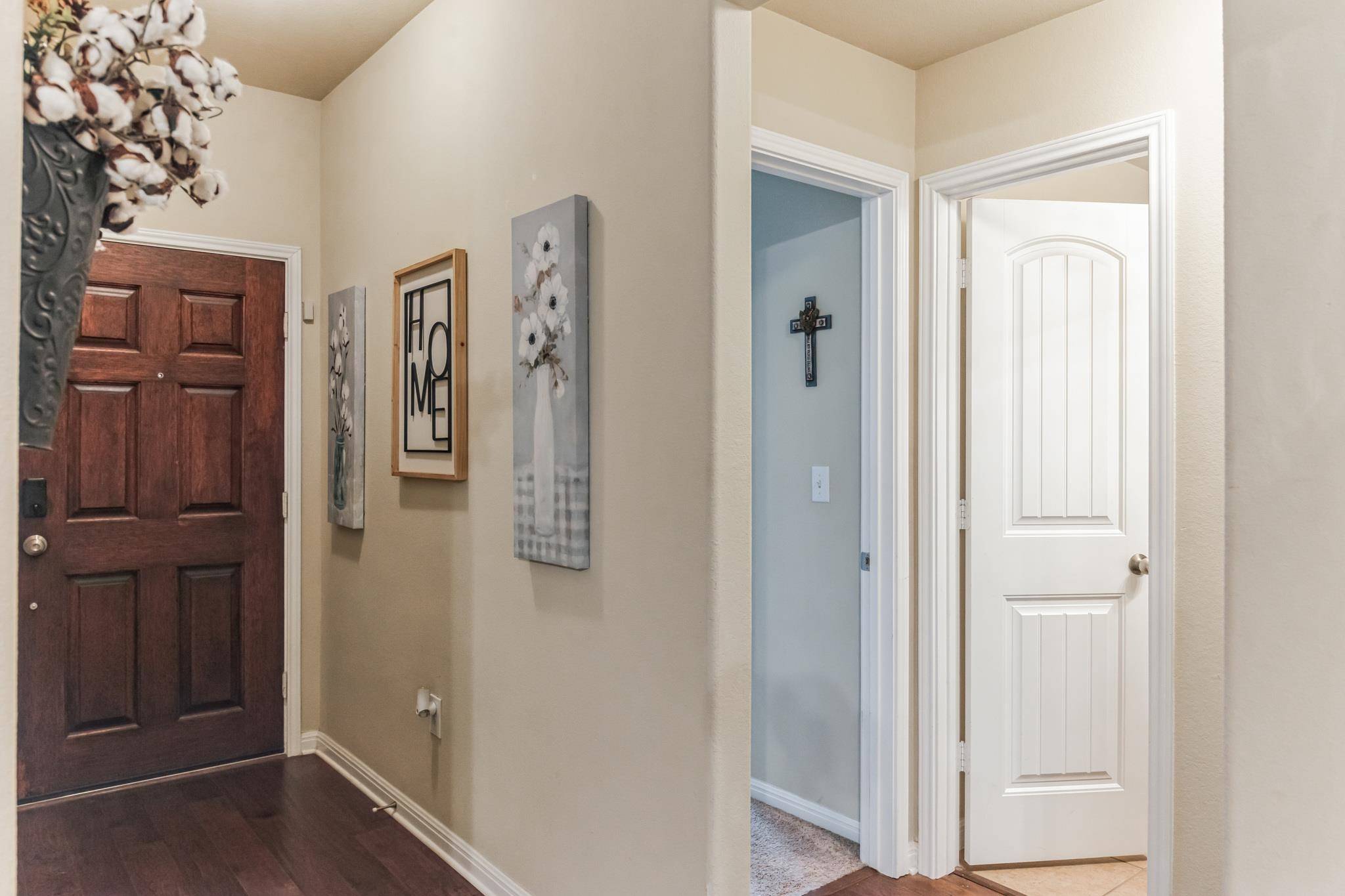 70 CHURCHILL FARMS DR RD, Georgetown, TX 78626-9999