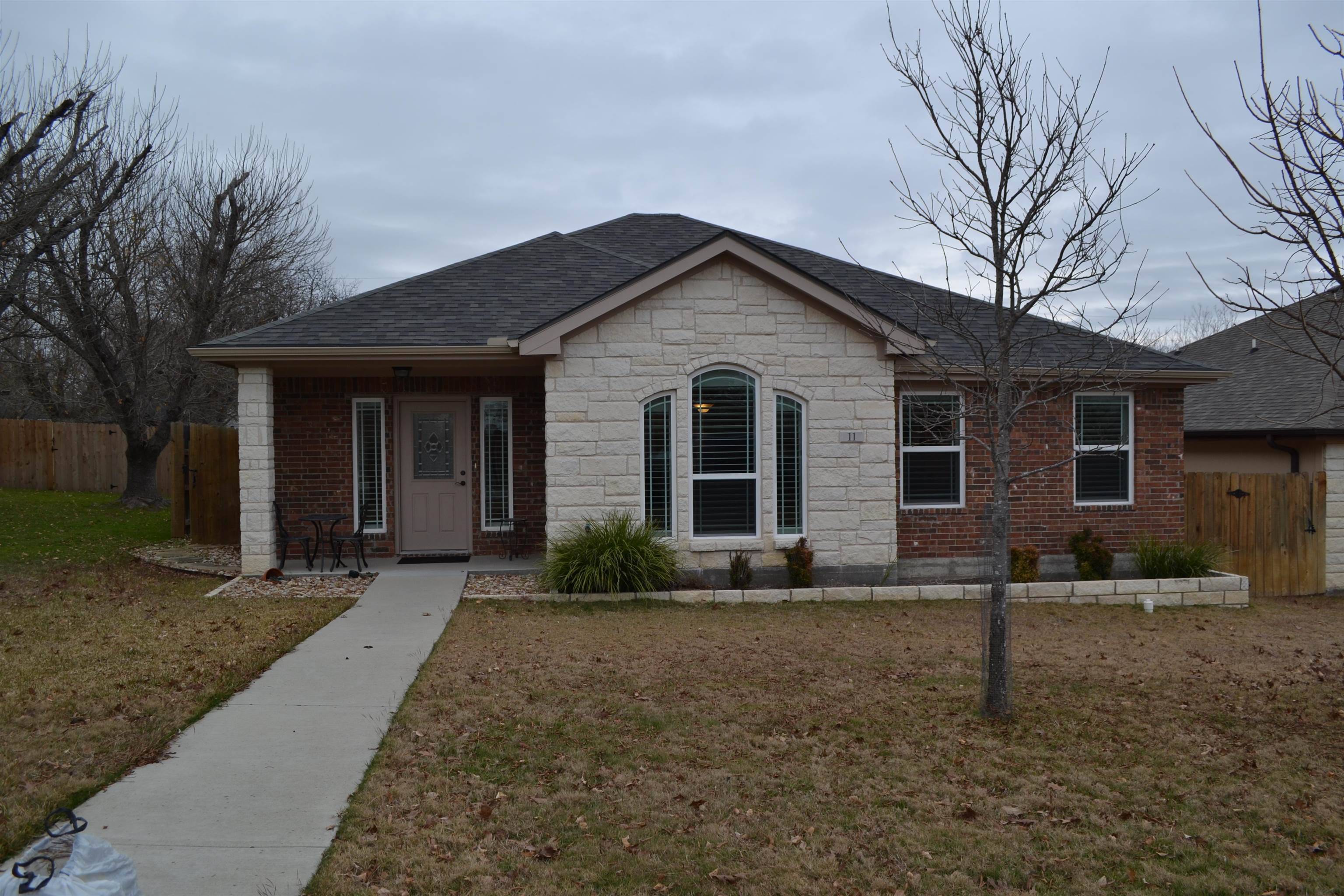 11 Samac LN, Lampasas, TX 76550-0000