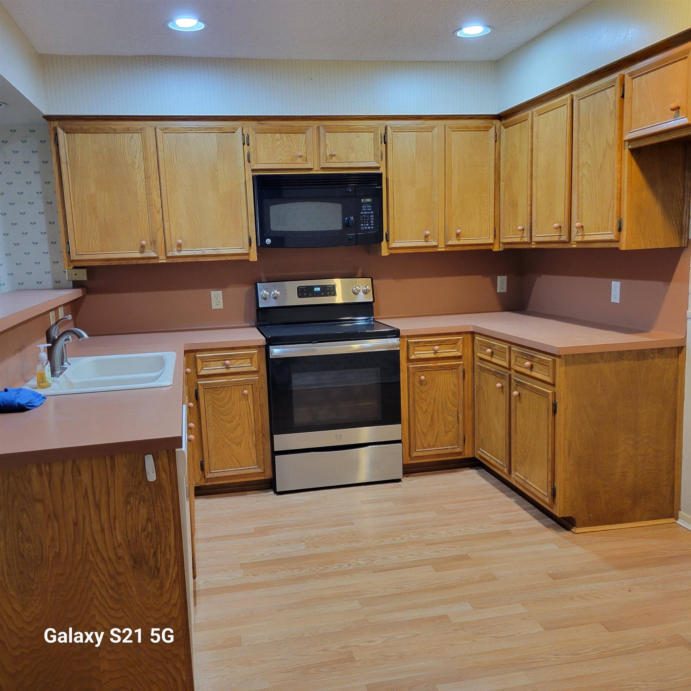 1827 Lacy DR, Marble Falls, TX 78654