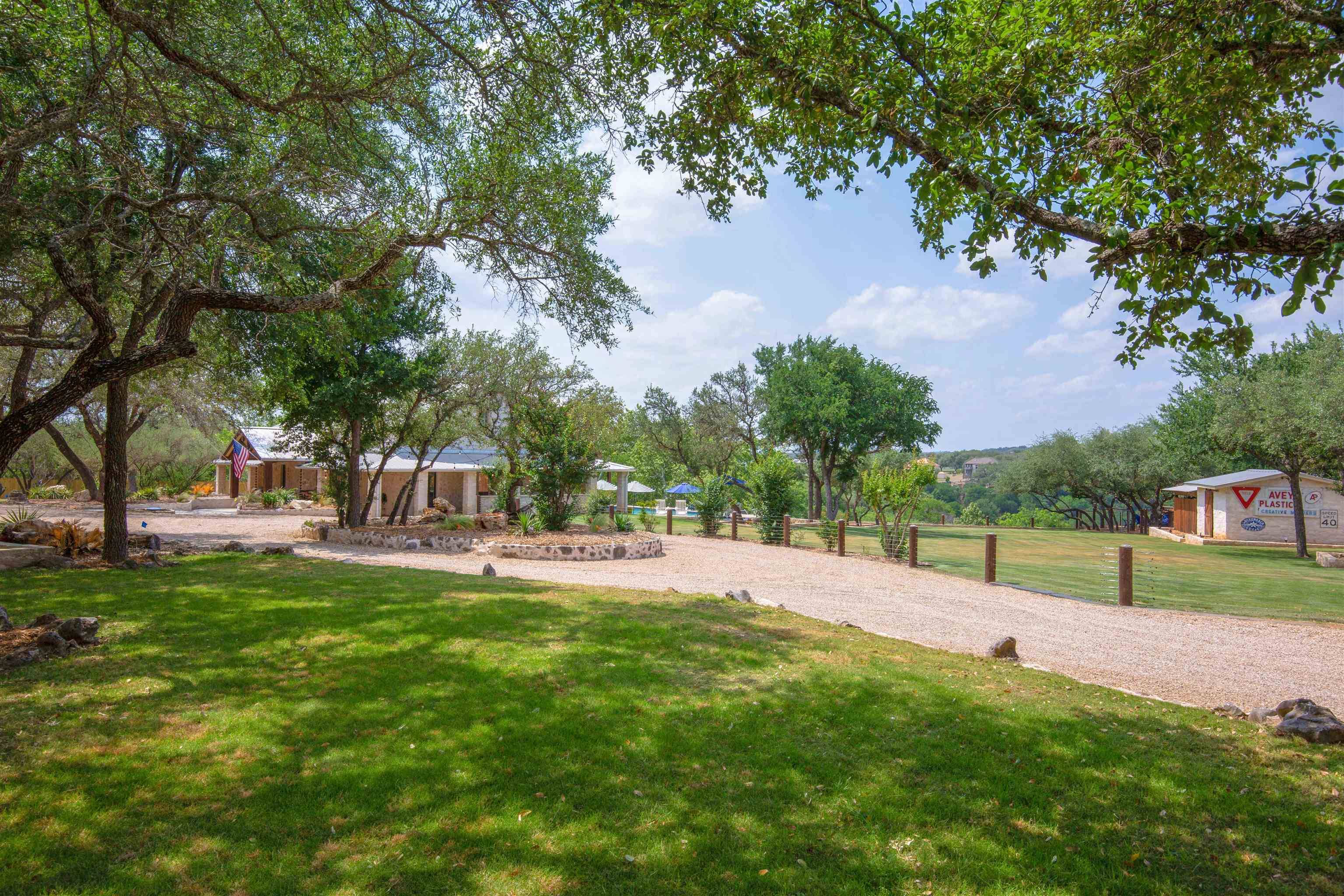 3114 Pace Bend RD, Spicewood, TX 78669