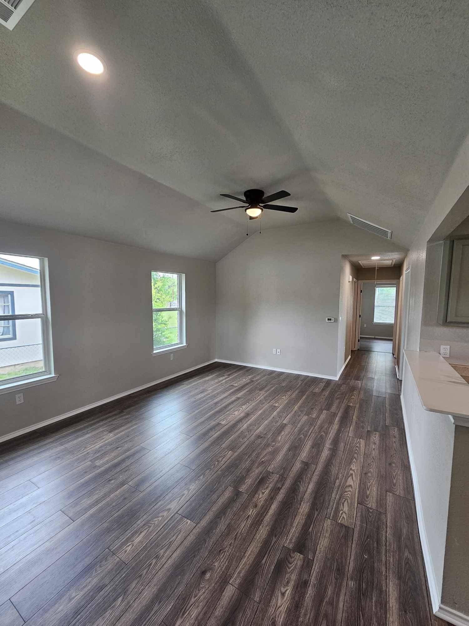 405 Ave. U, Marble Falls, TX 78654