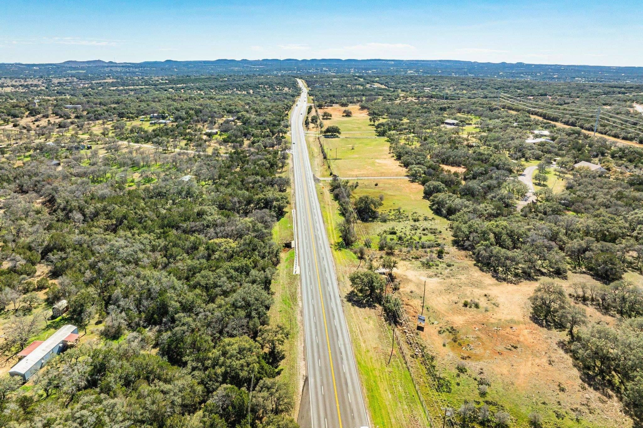 104 N Ridge DR, Johnson City, TX 78636