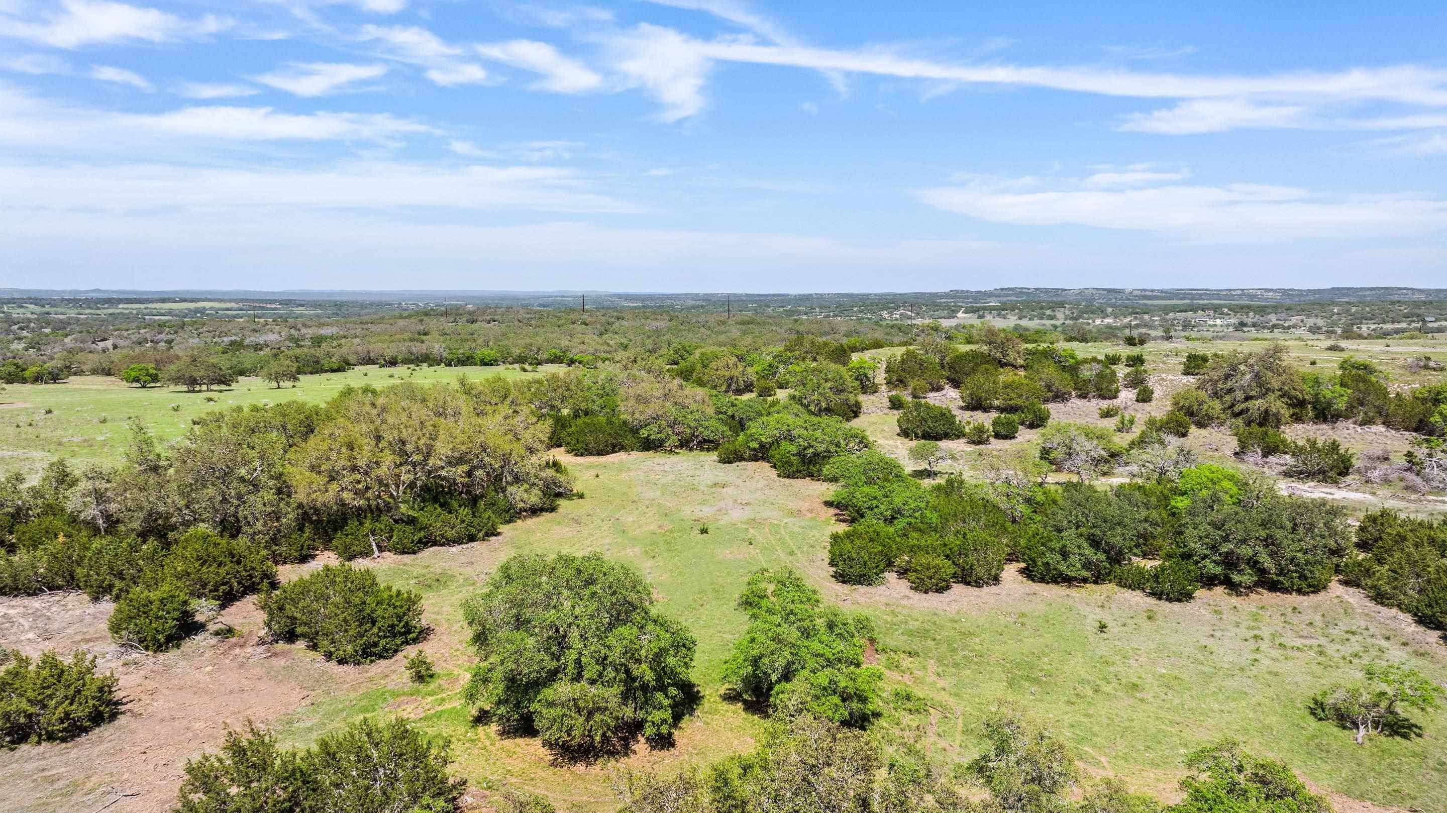 3680-6 Schumann RD, Fredericksburg, TX 78624