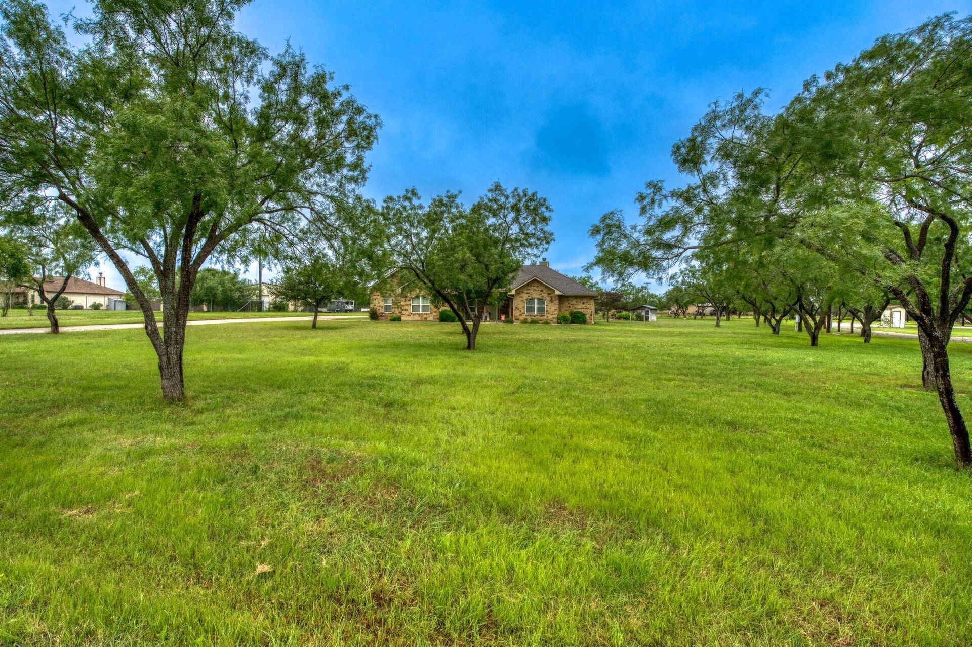 316 CR 144A, Marble Falls, TX 78654