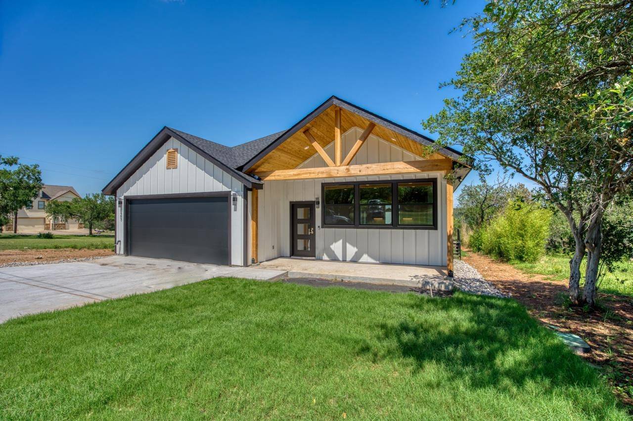 405 Broken Arrow DR, Spicewood, TX 78669