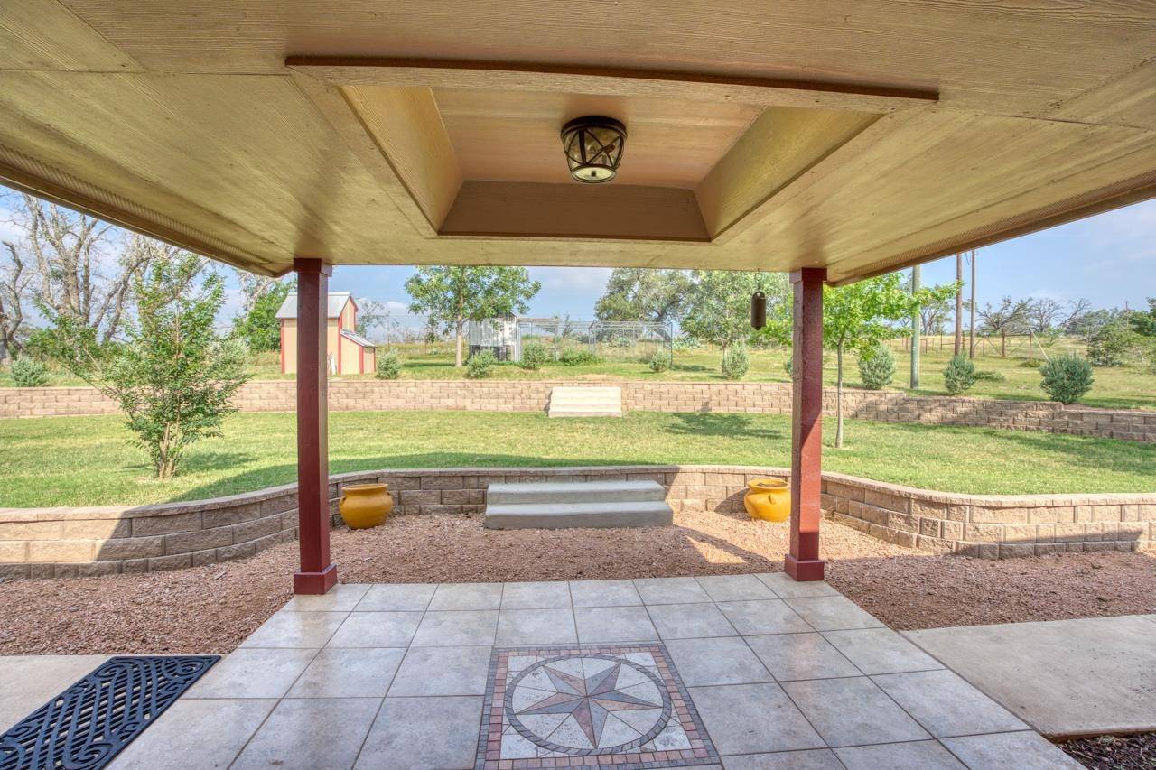125 Dreamcatcher Lane RD, Fredericksburg, TX 78624