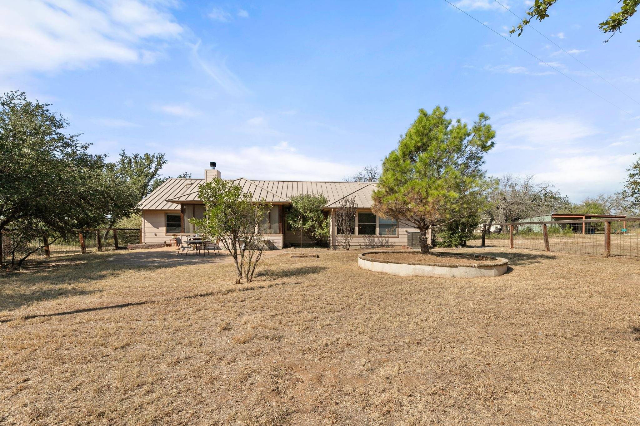 829 Double Creek RD, Marble Falls, TX 78654