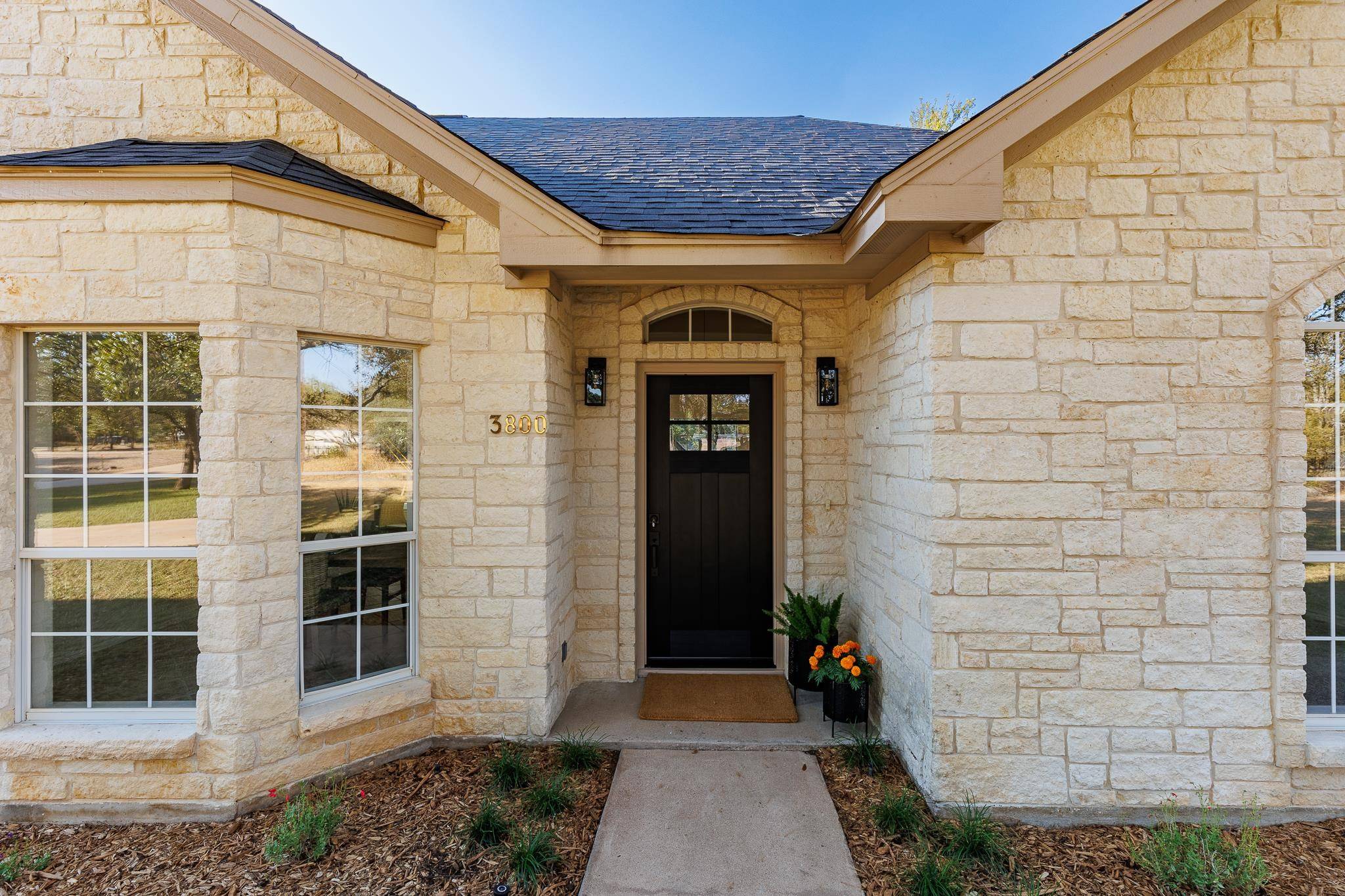3800 Mormon Mill RD, Marble Falls, TX 78654
