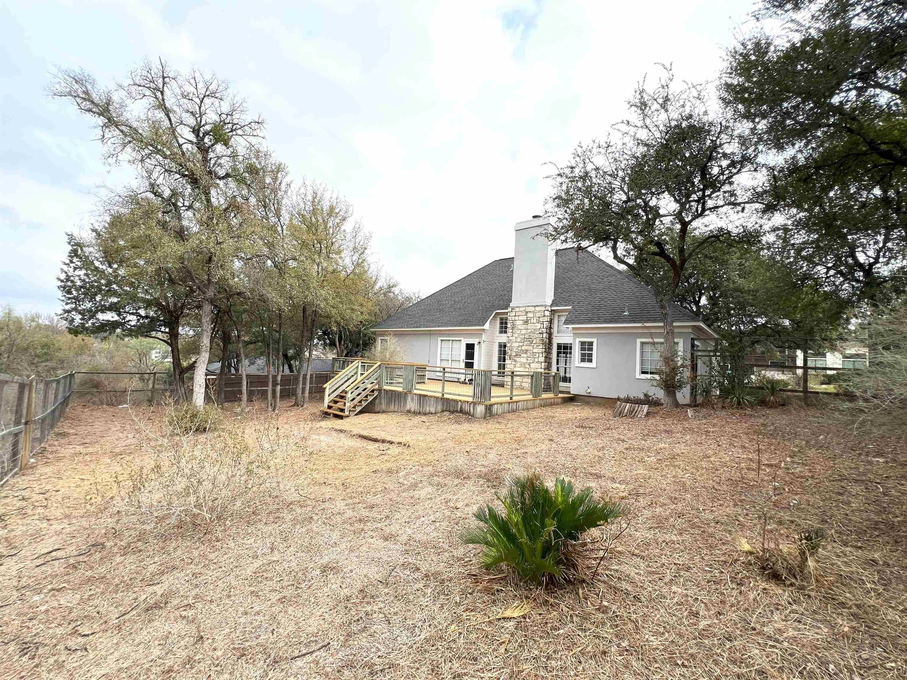 104 Gateway Parkway, Marble Falls, TX 78654