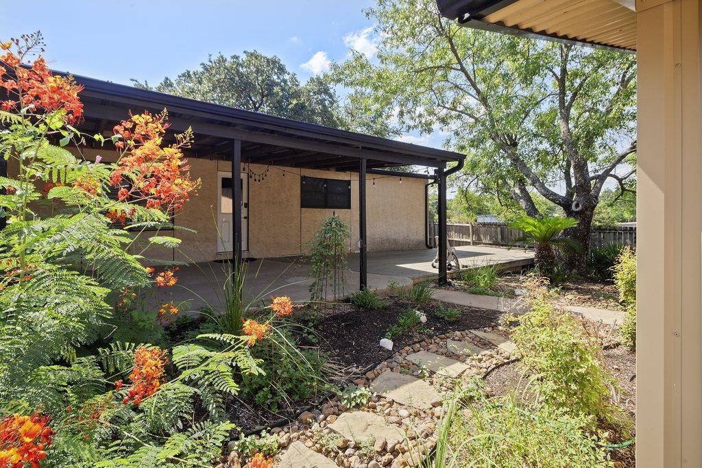 900 Avenue J, Marble Falls, TX 78654