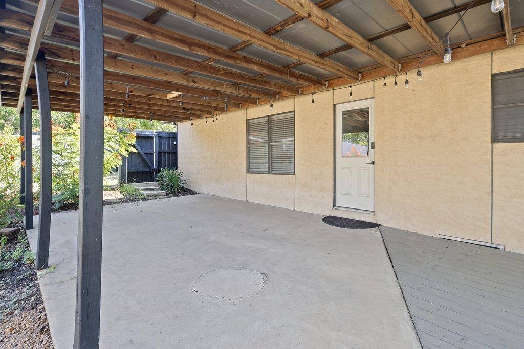 900 Avenue J, Marble Falls, TX 78654