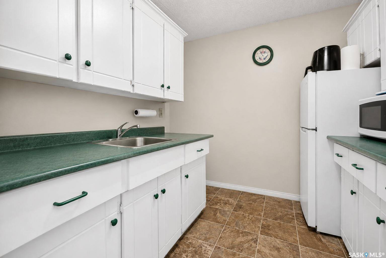 590 Laurier STREET #306, Moose Jaw, SK S6H 6X6