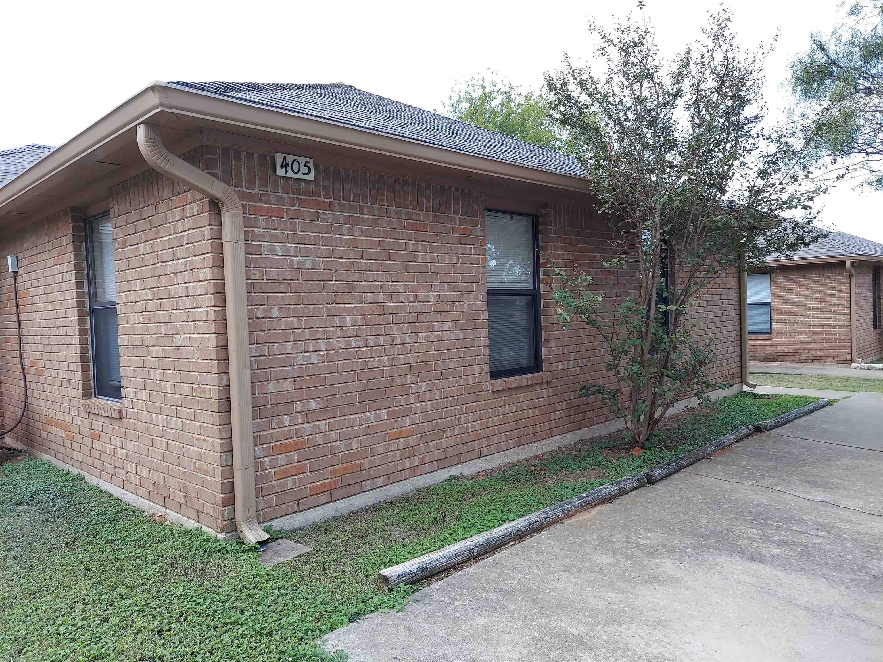 411 B Ave S, Marble Falls, TX 78654