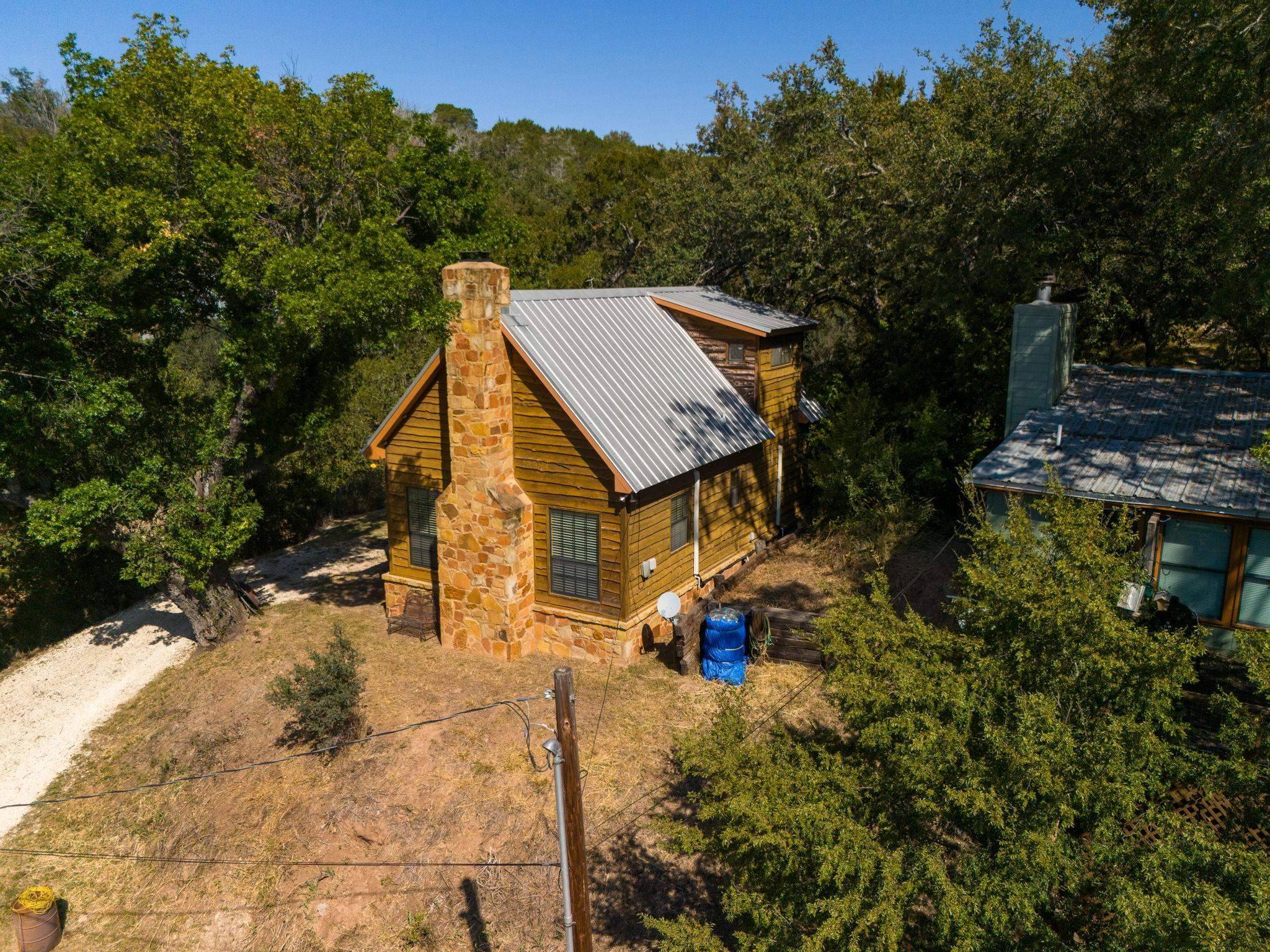 1382 N River Road, Lampasas, TX 76550