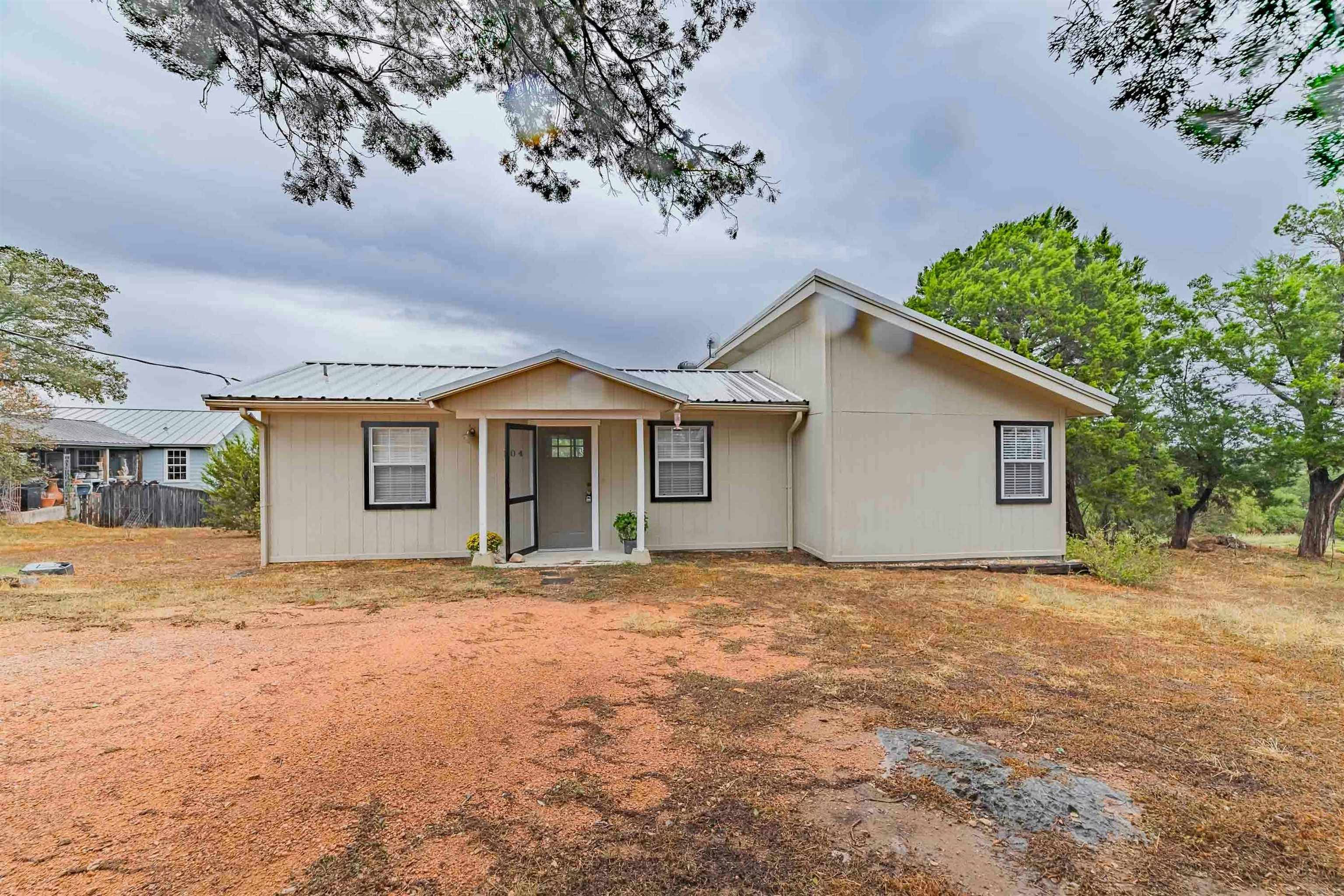 104 Oak, Marble Falls, TX 78657