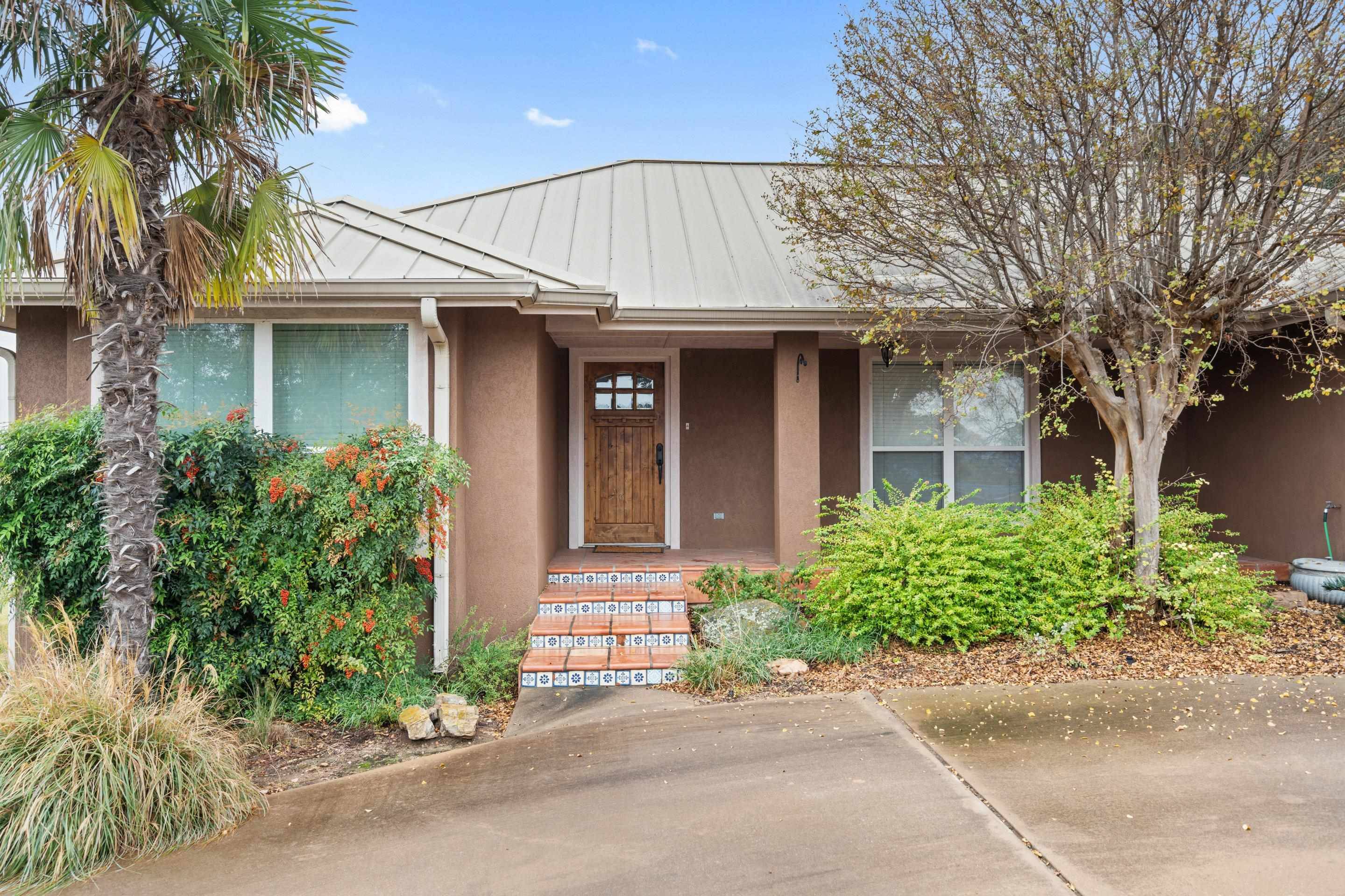 101 S Desert Rose, Horseshoe Bay, TX 78657