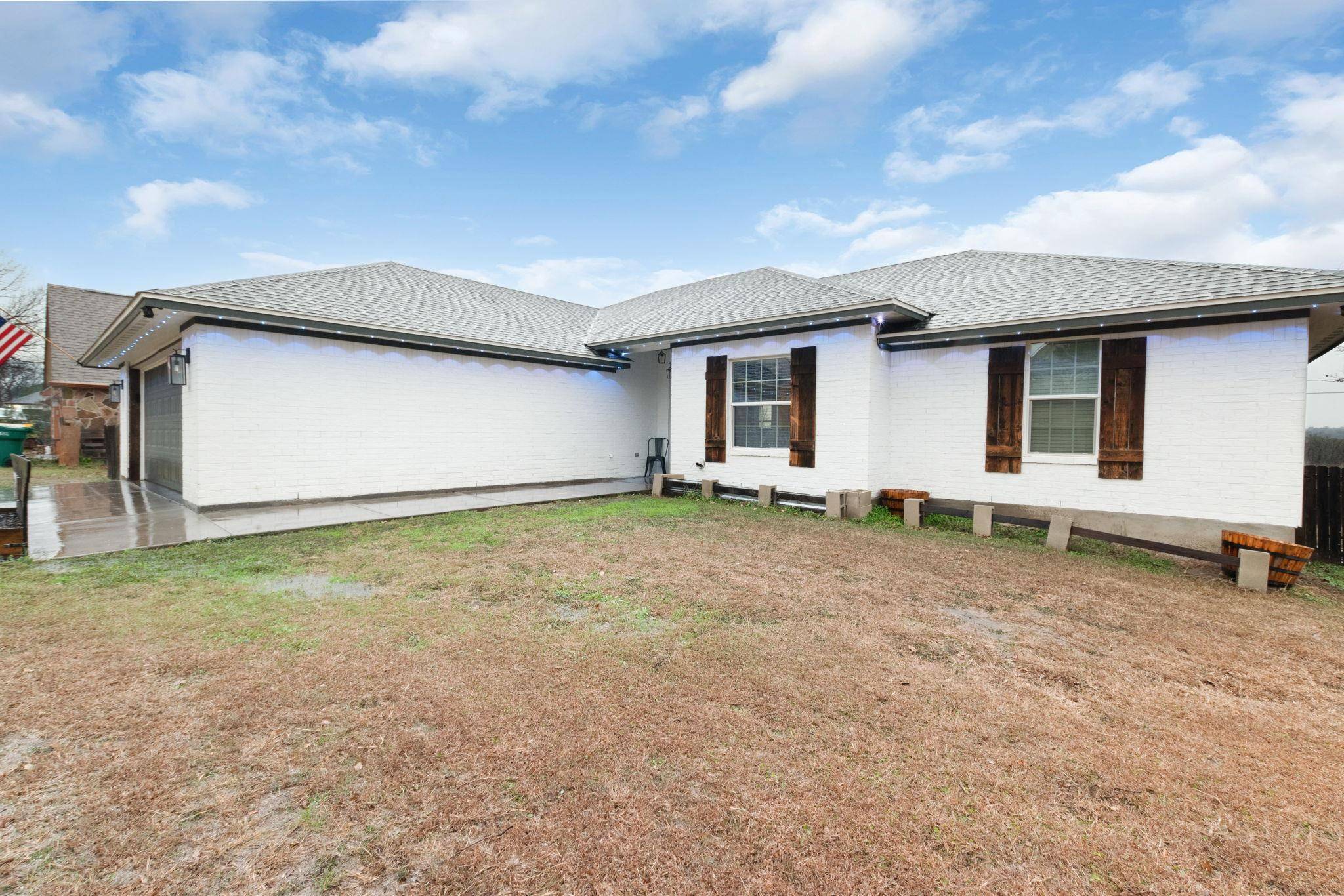 1604 Sunset DR, Marble Falls, TX 78654