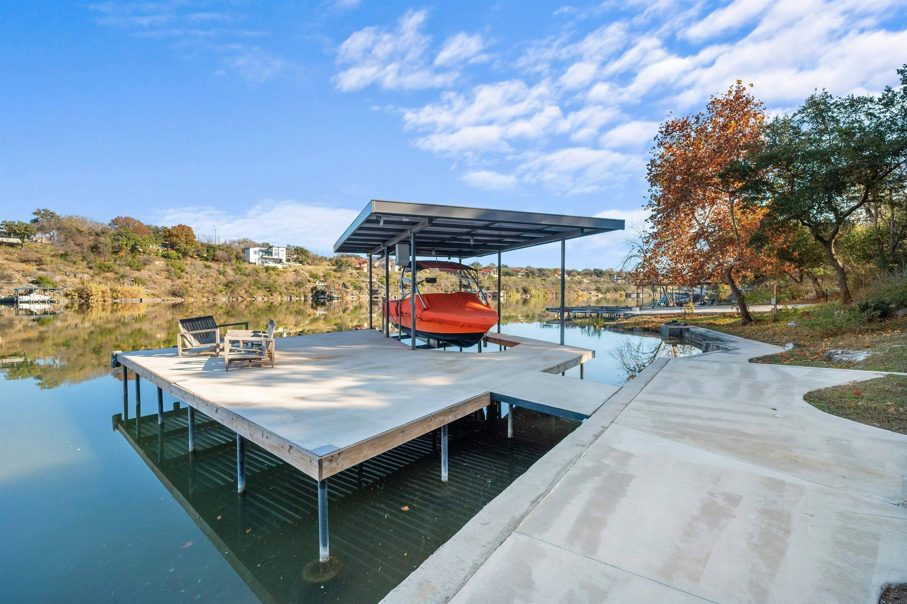 120 Los Escondidos ST, Marble Falls, TX 78654