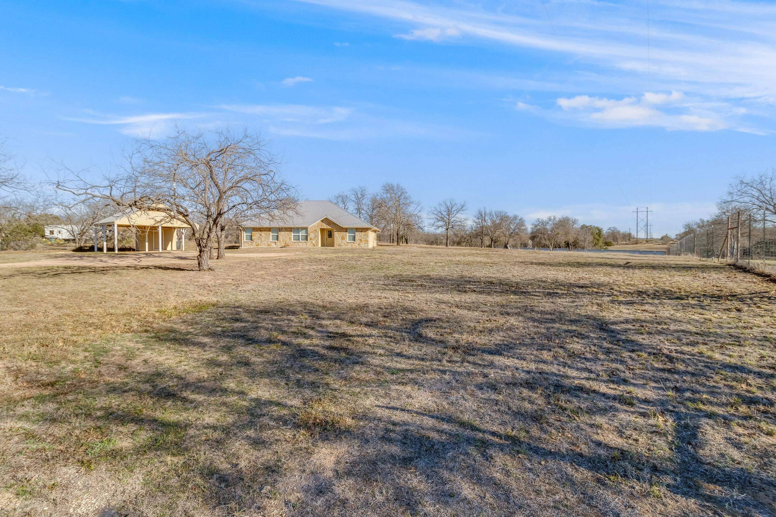 126 Granite Blvd, Marble Falls, TX 78654