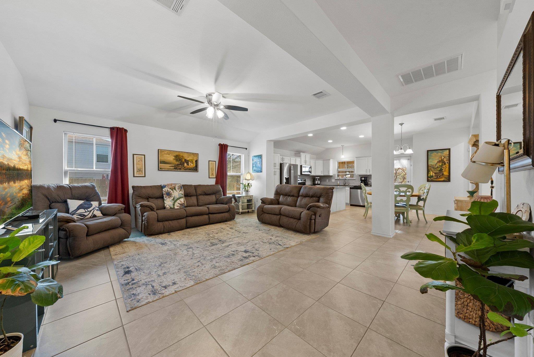 1302 Primrose LN, Marble Falls, TX 78654