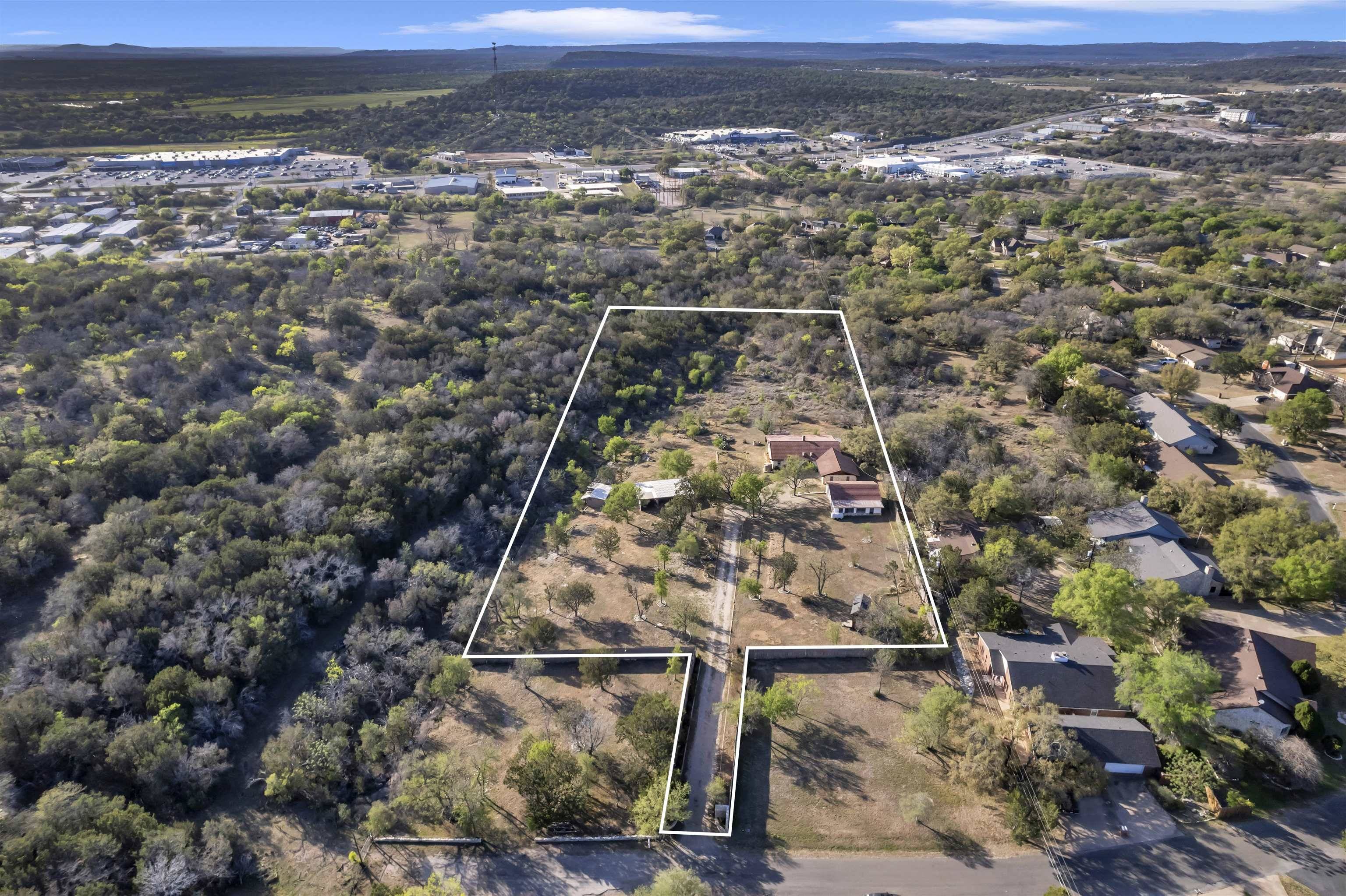 3008 Vista Ln, Marble Falls, TX 78654