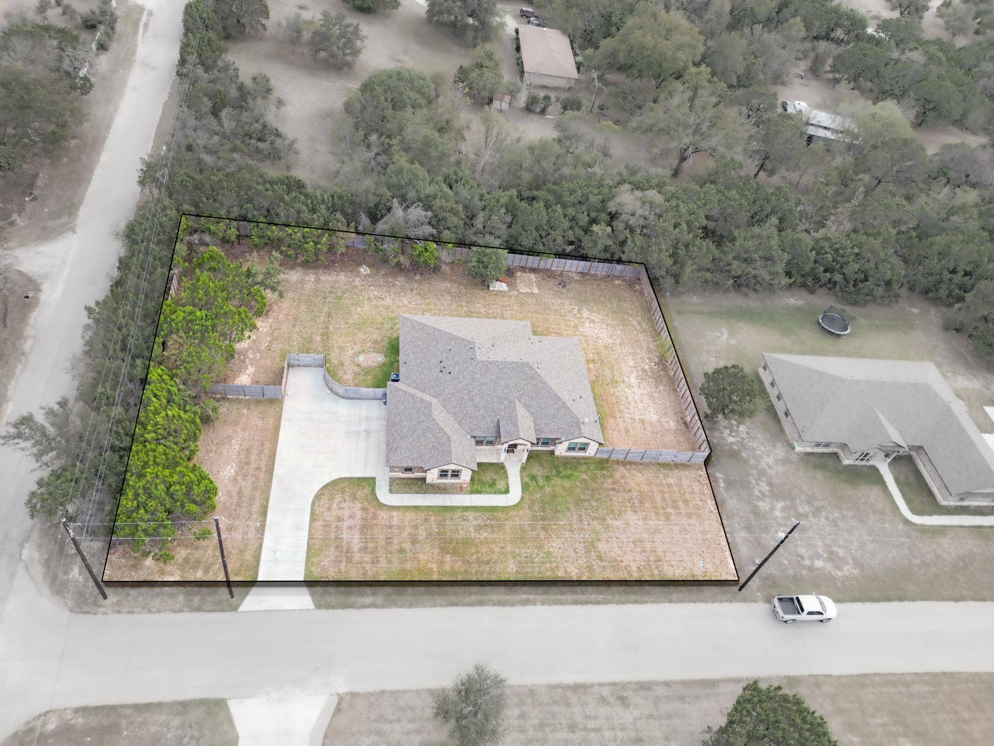 101 Savage Cir, Out Of Area, TX 76522