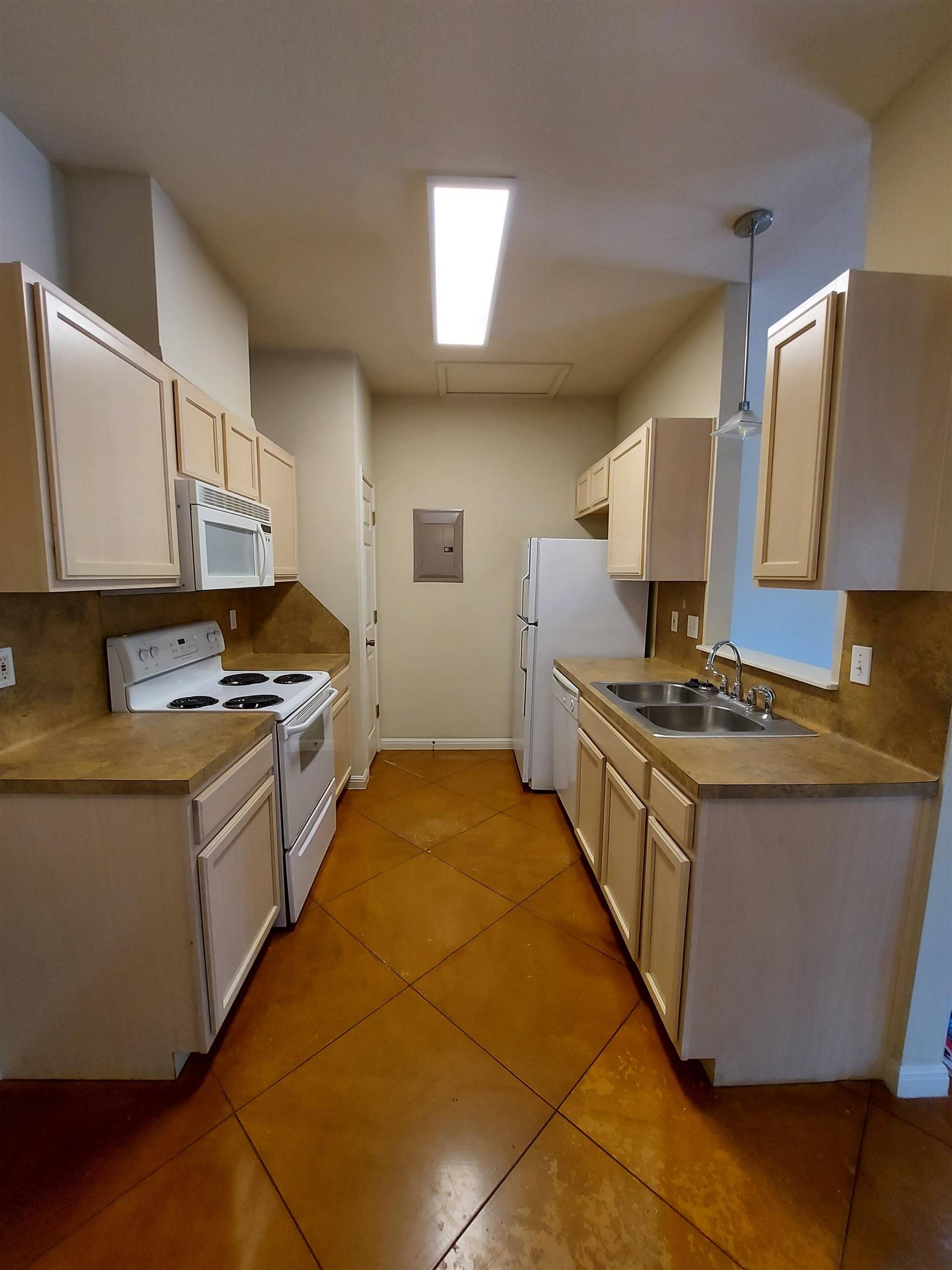 501 Avenue J 201, Marble Falls, TX 78654