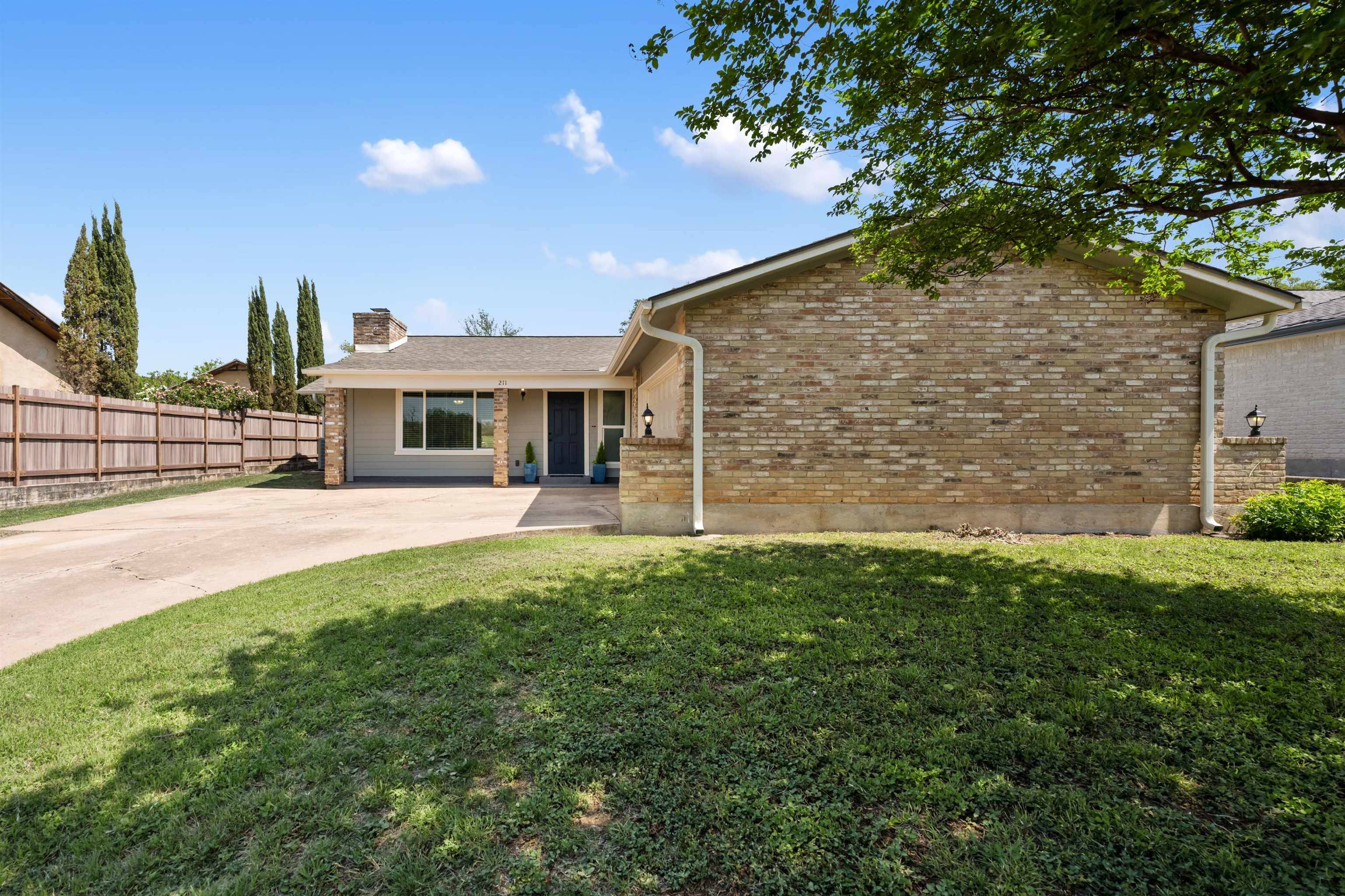 211 Villa Vista WAY, Marble Falls, TX 78654