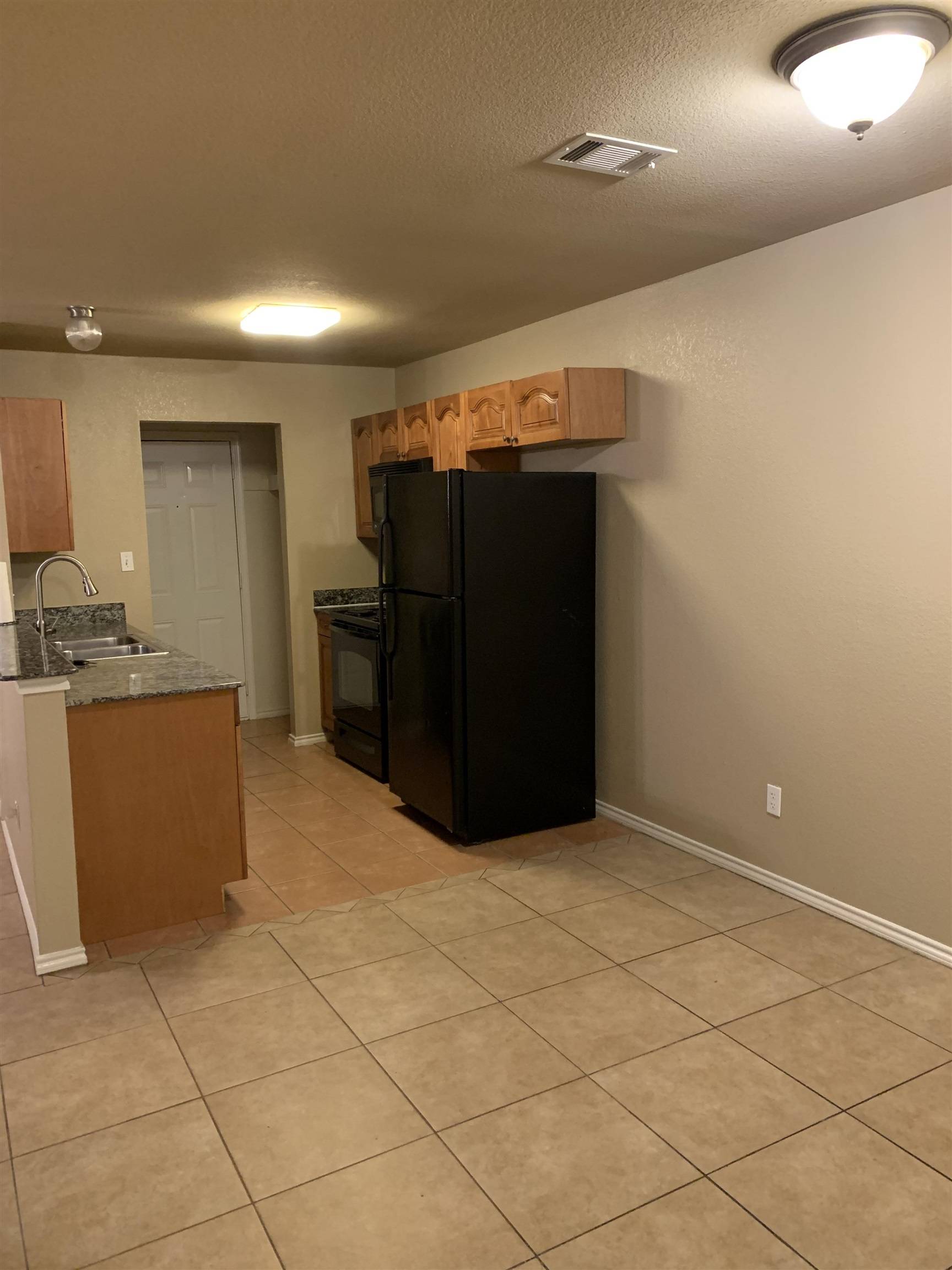 705B Claremont Pkwy, Marble Falls, TX 78654